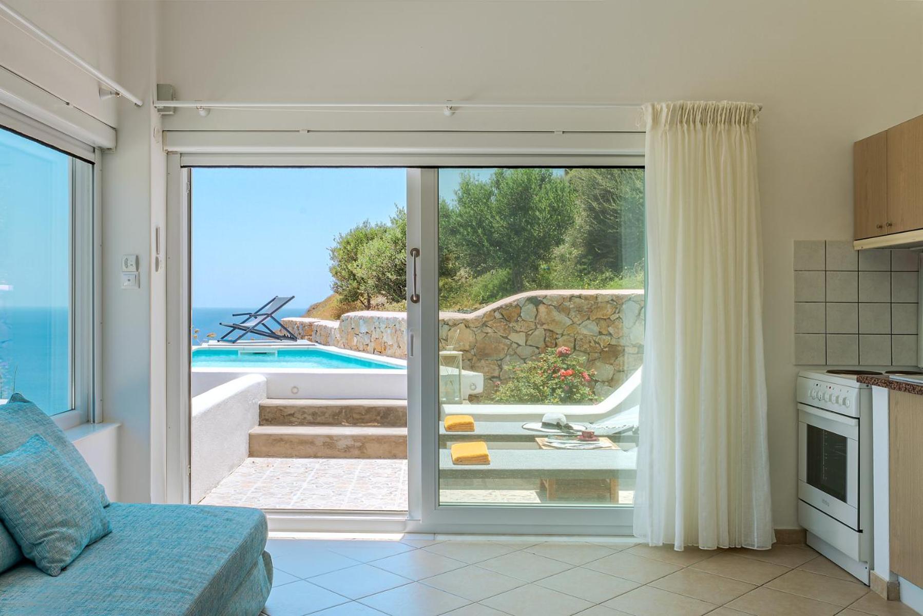 Hotel Apollon Village 3*