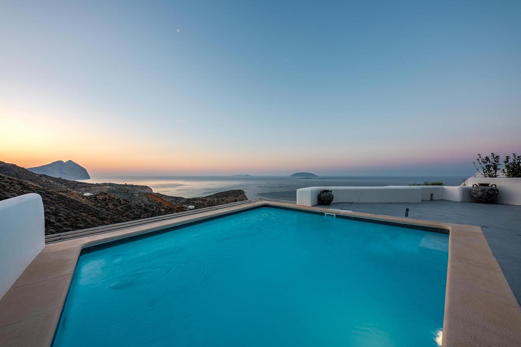 Apollon Village 3*