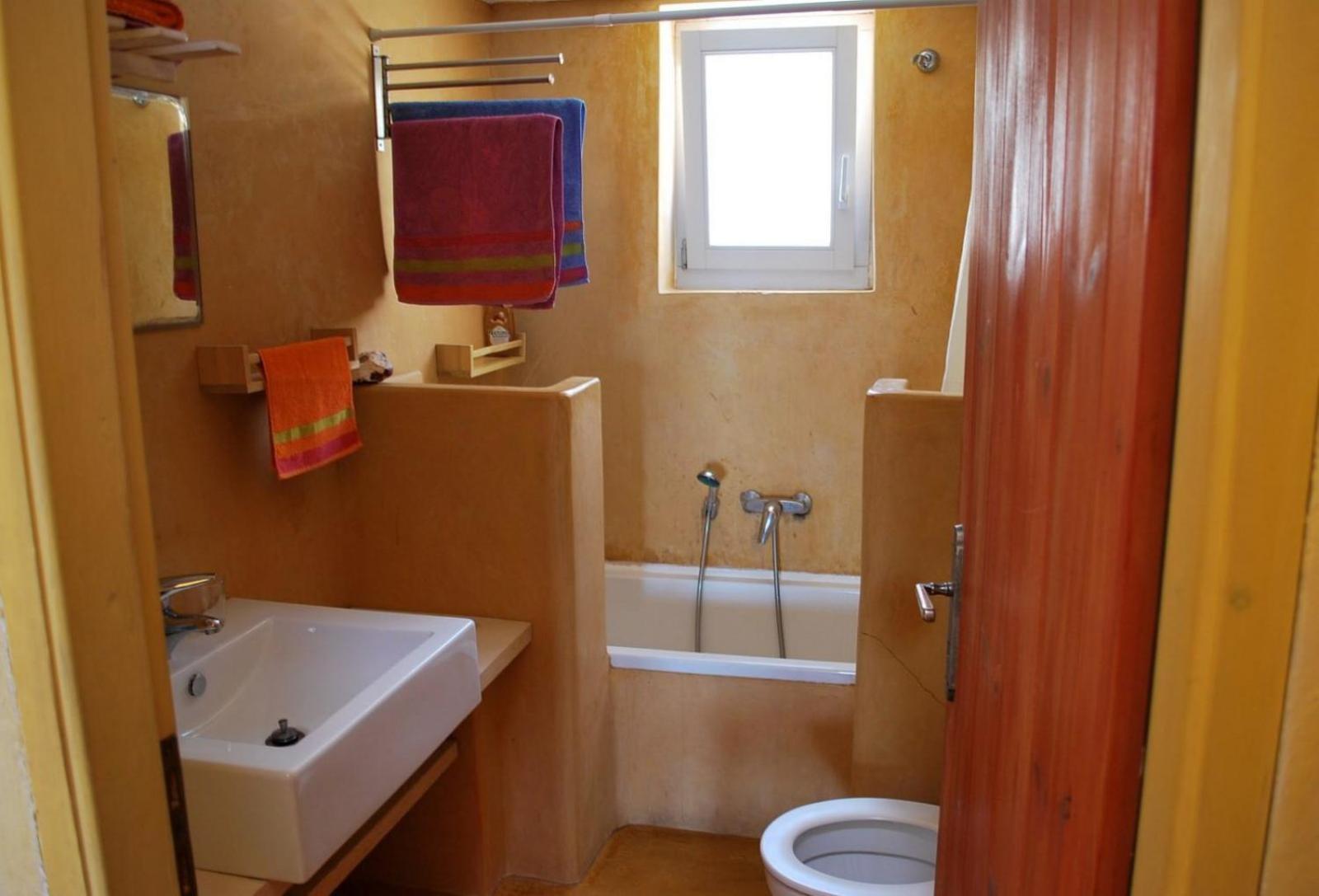 Phaedra's House Vari (Syros)