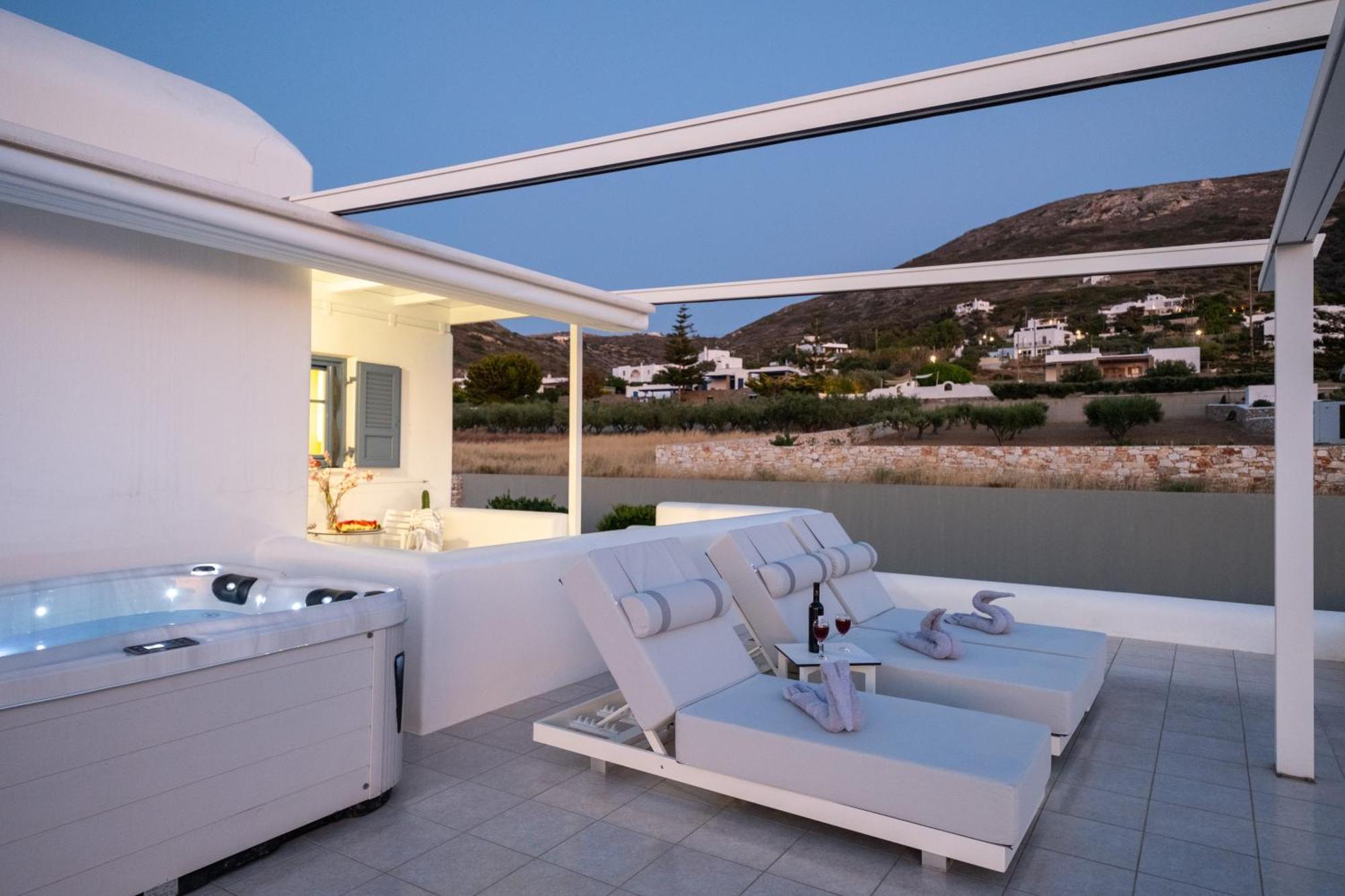 Panos Parikia Parikia (Paros)
