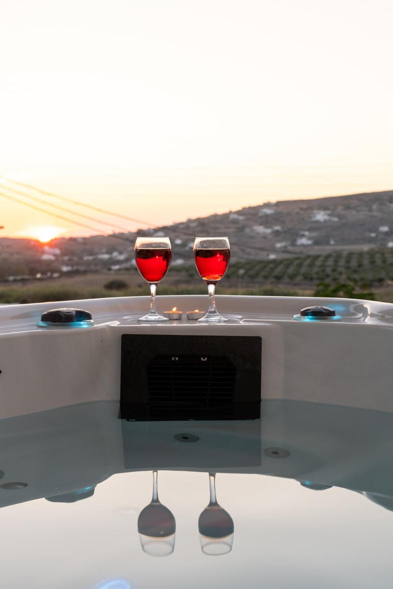 Panos Parikia Apartment *