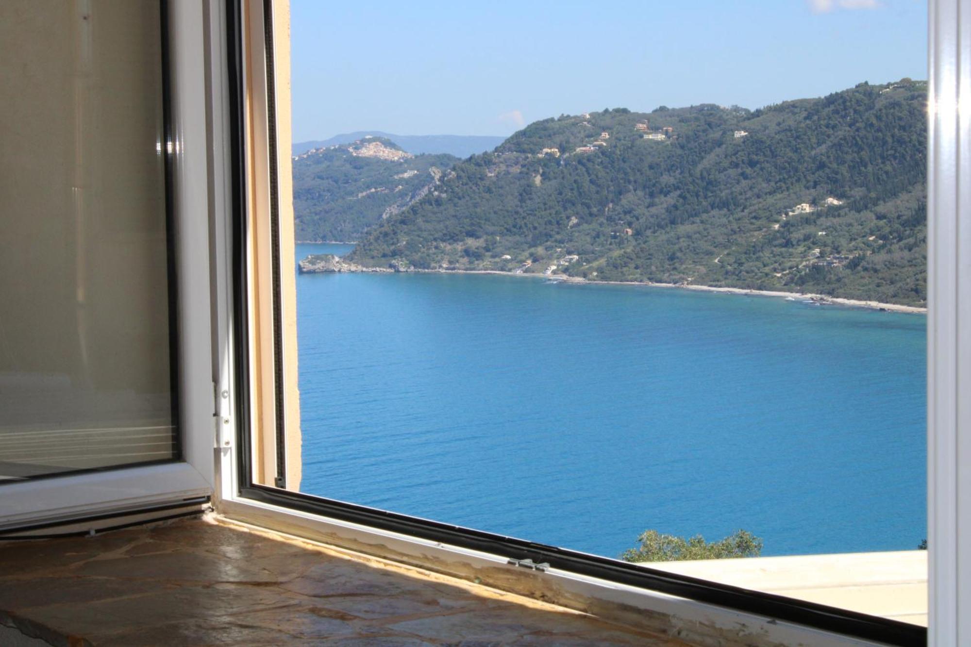 Apartment Artistic Sea View House