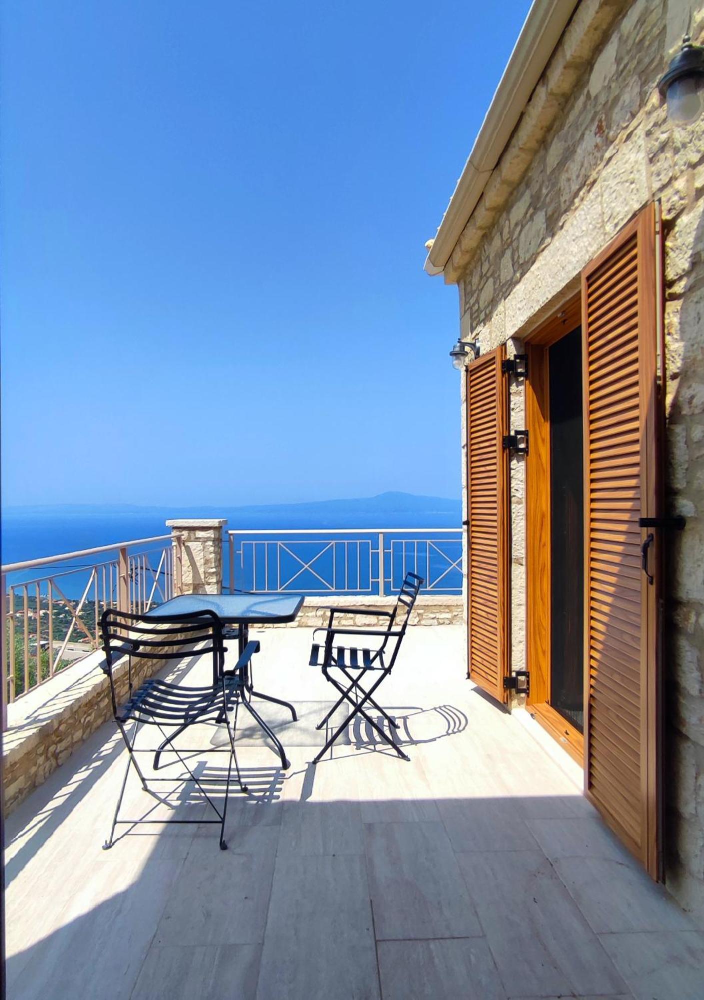 Olive Stonehouses - Alkistis * Kalamata