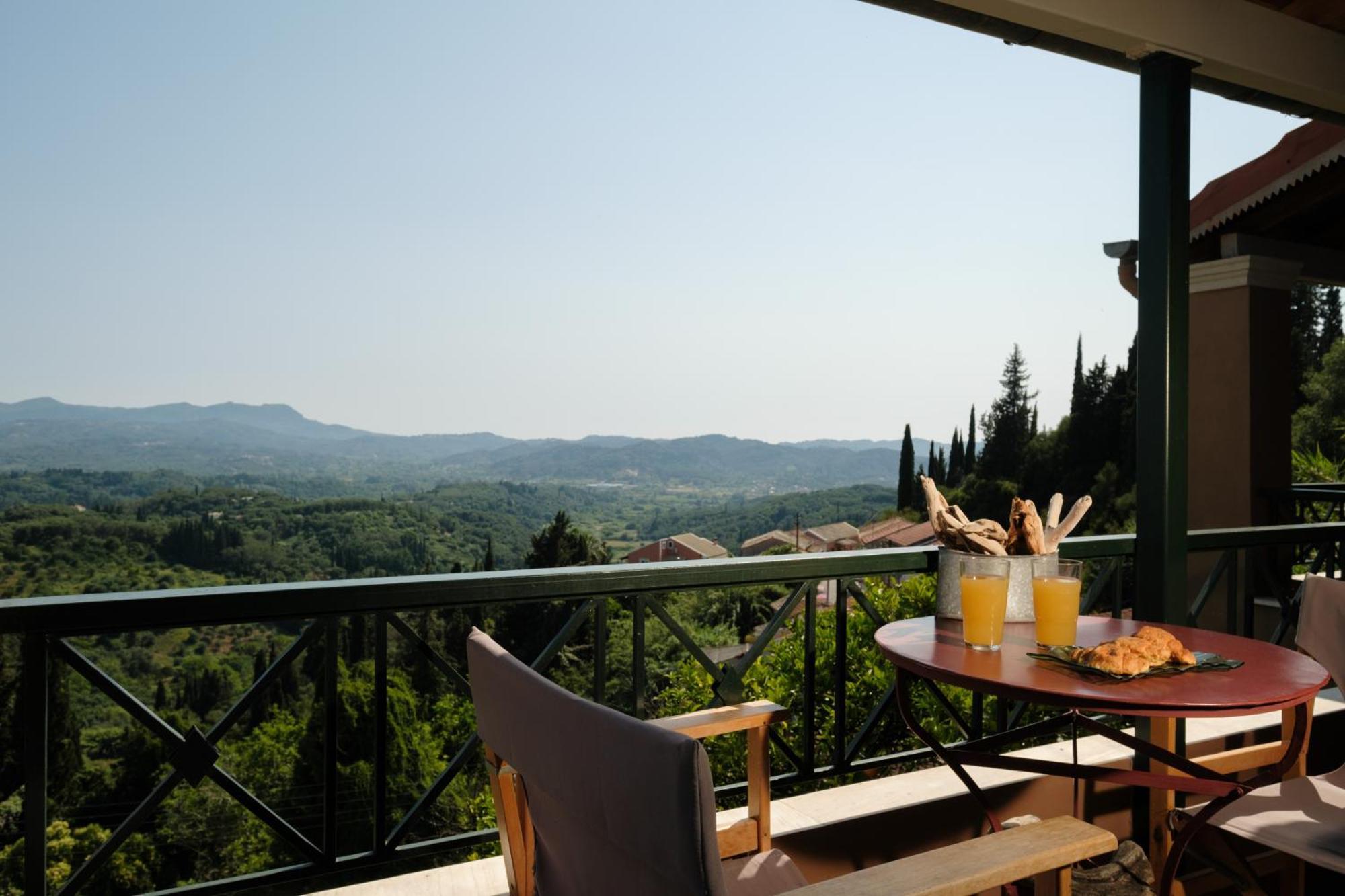 Nios House Panoramic Karousades (Esperies)