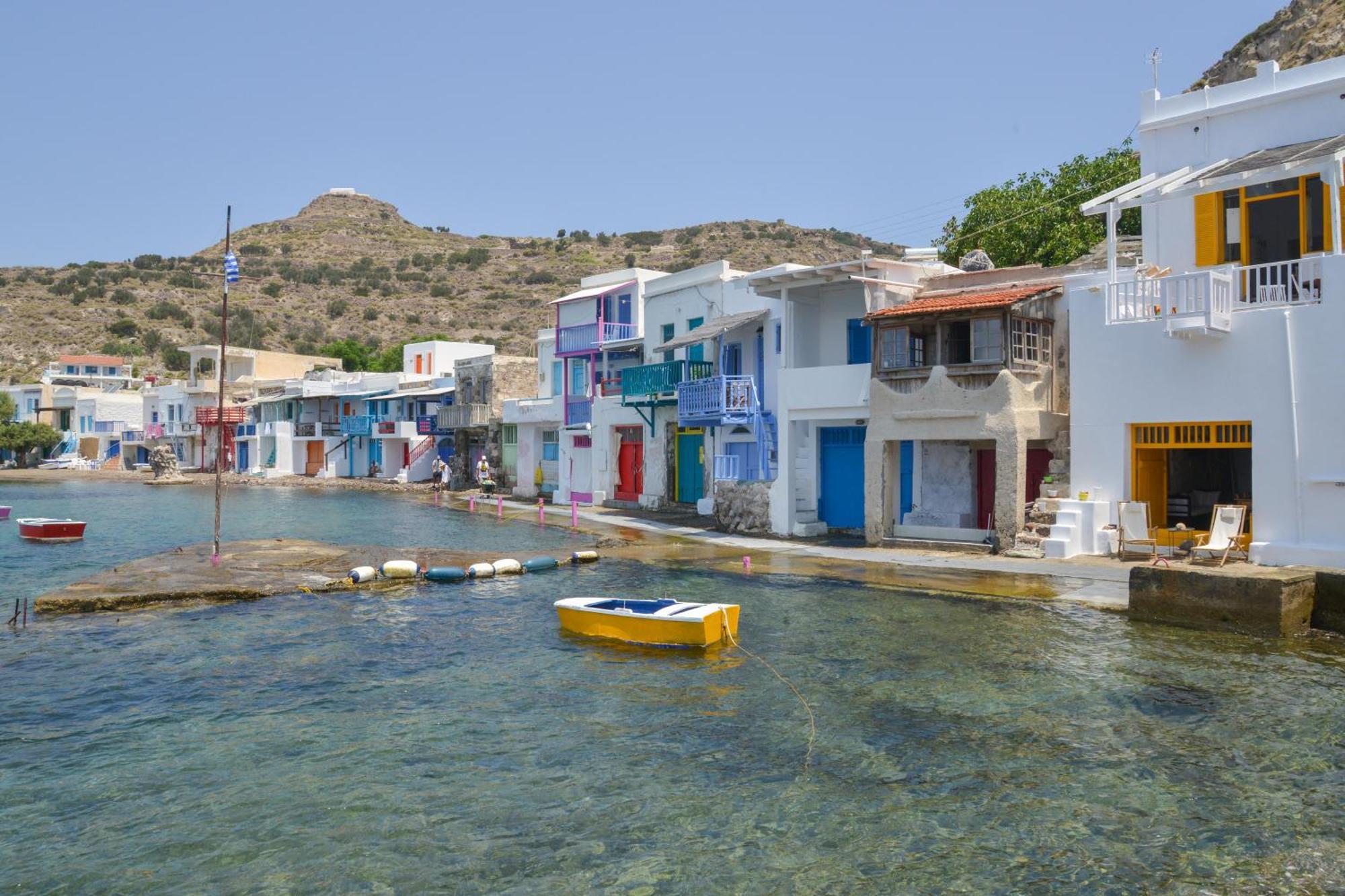 Boucaporta Sirma Klima Klima (Milos)