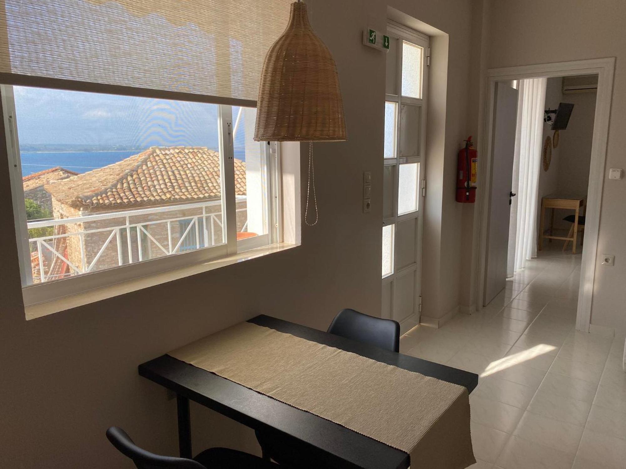 Erato Apartment *
