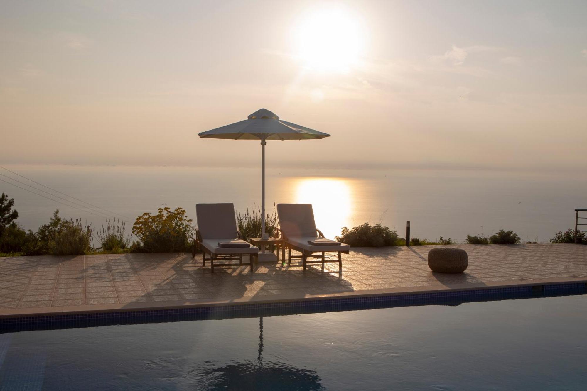 Villa Avraam Sunset With Private Heated Pools By Imagine Lefkada *