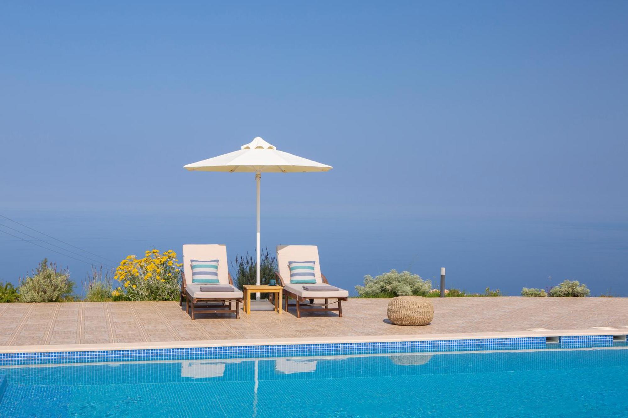 Villa Avraam Sunset With Private Heated Pools By Imagine Lefkada Kalamitsi (Lefkada)