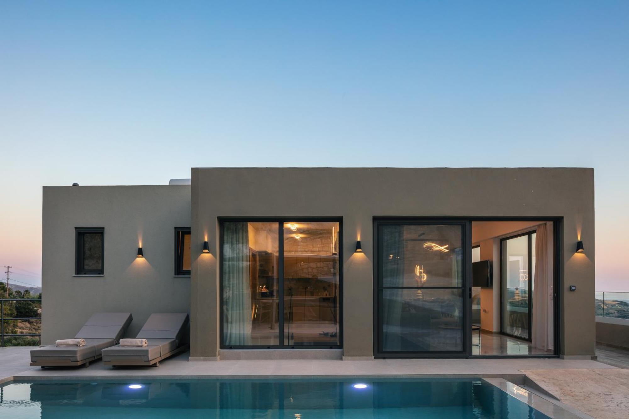 Sigma Villa, Private Swimming Pool Garden, Panoramic Sunset *