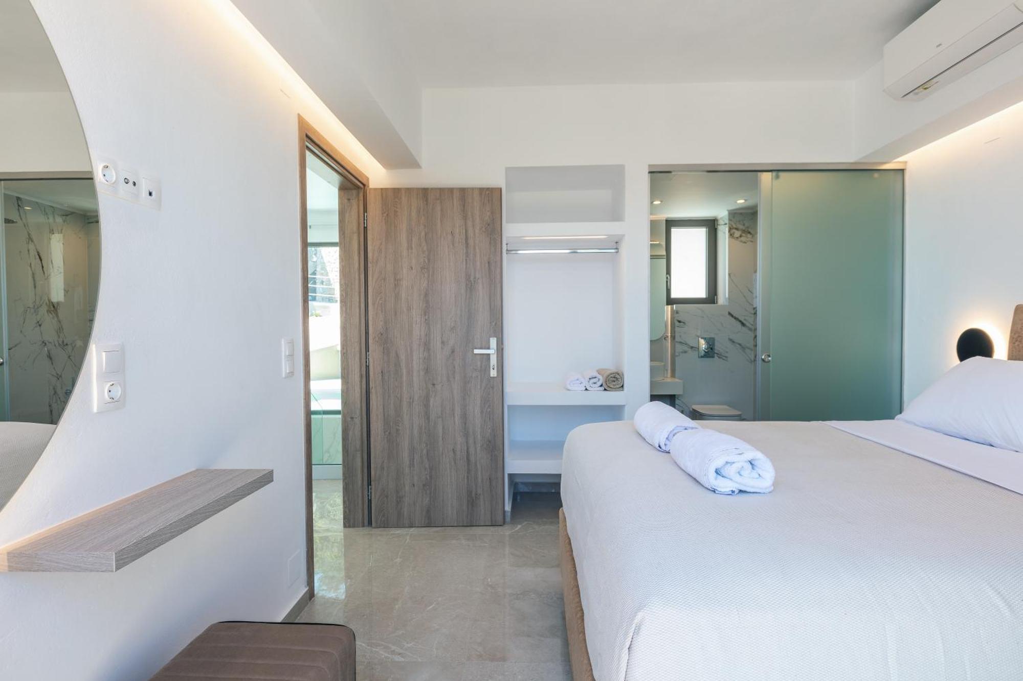 Sigma Villa, Private Swimming Pool Garden, Panoramic Sunset Villa Rethymno (Crete)