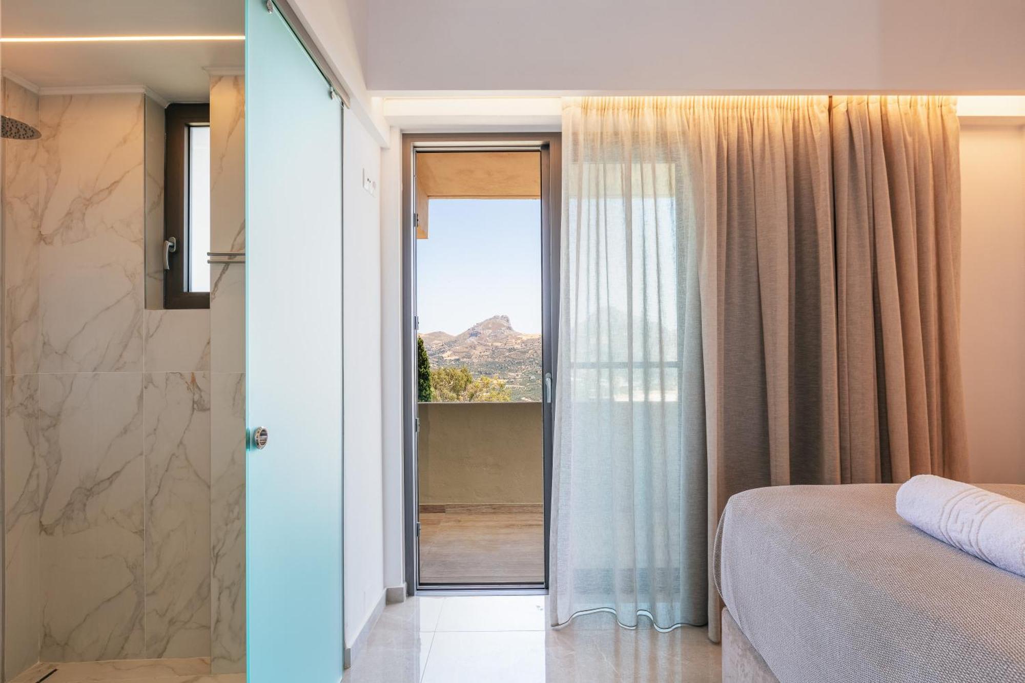 Sigma Villa, Private Swimming Pool Garden, Panoramic Sunset * Rethymno (Crete)