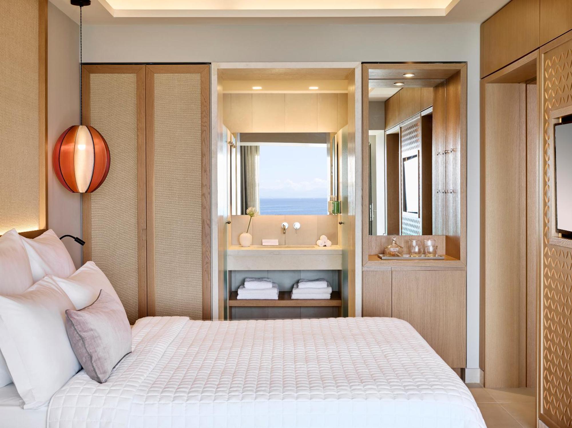 Marbella, Mar-bella Collection 5*