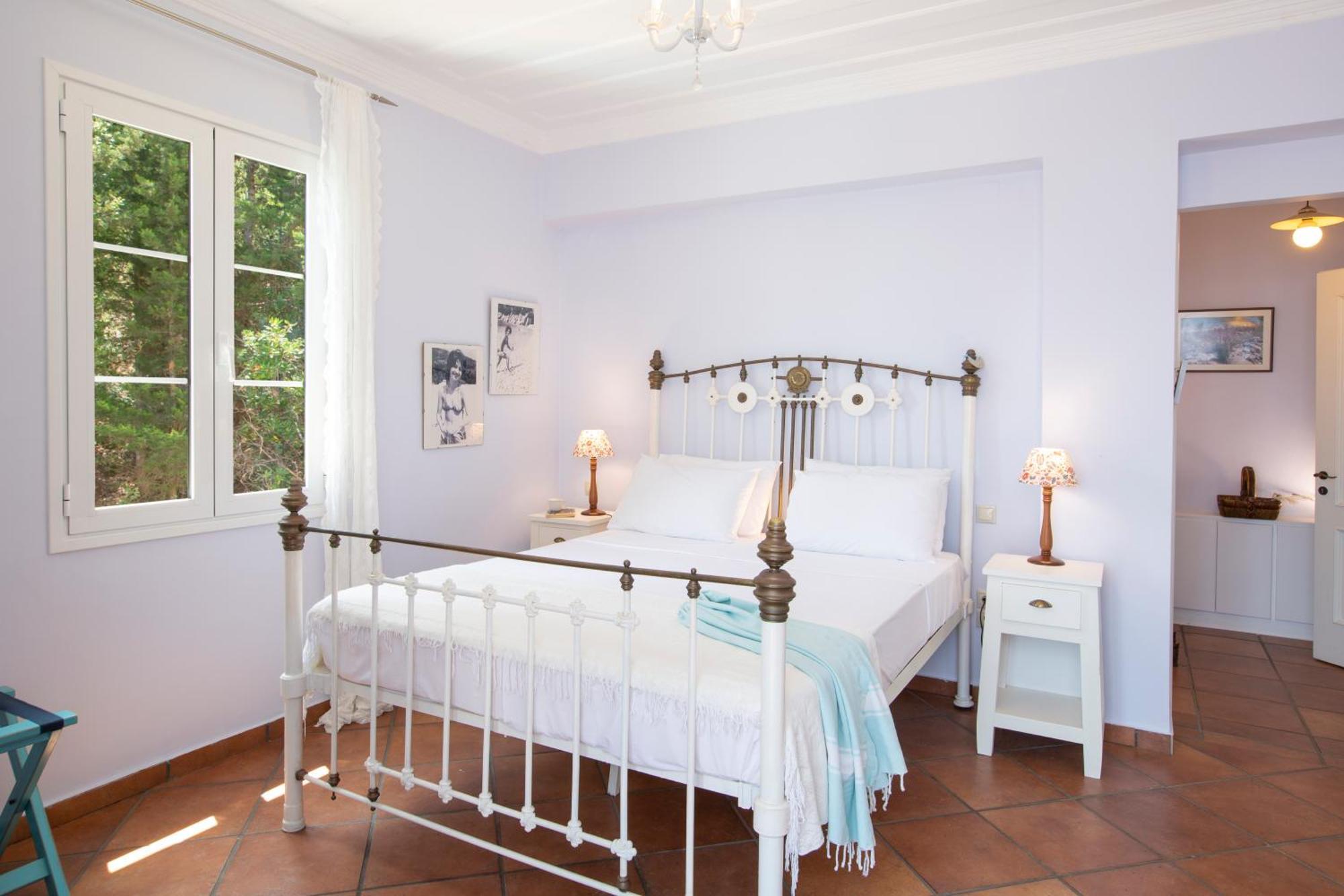 Boutique Andronice