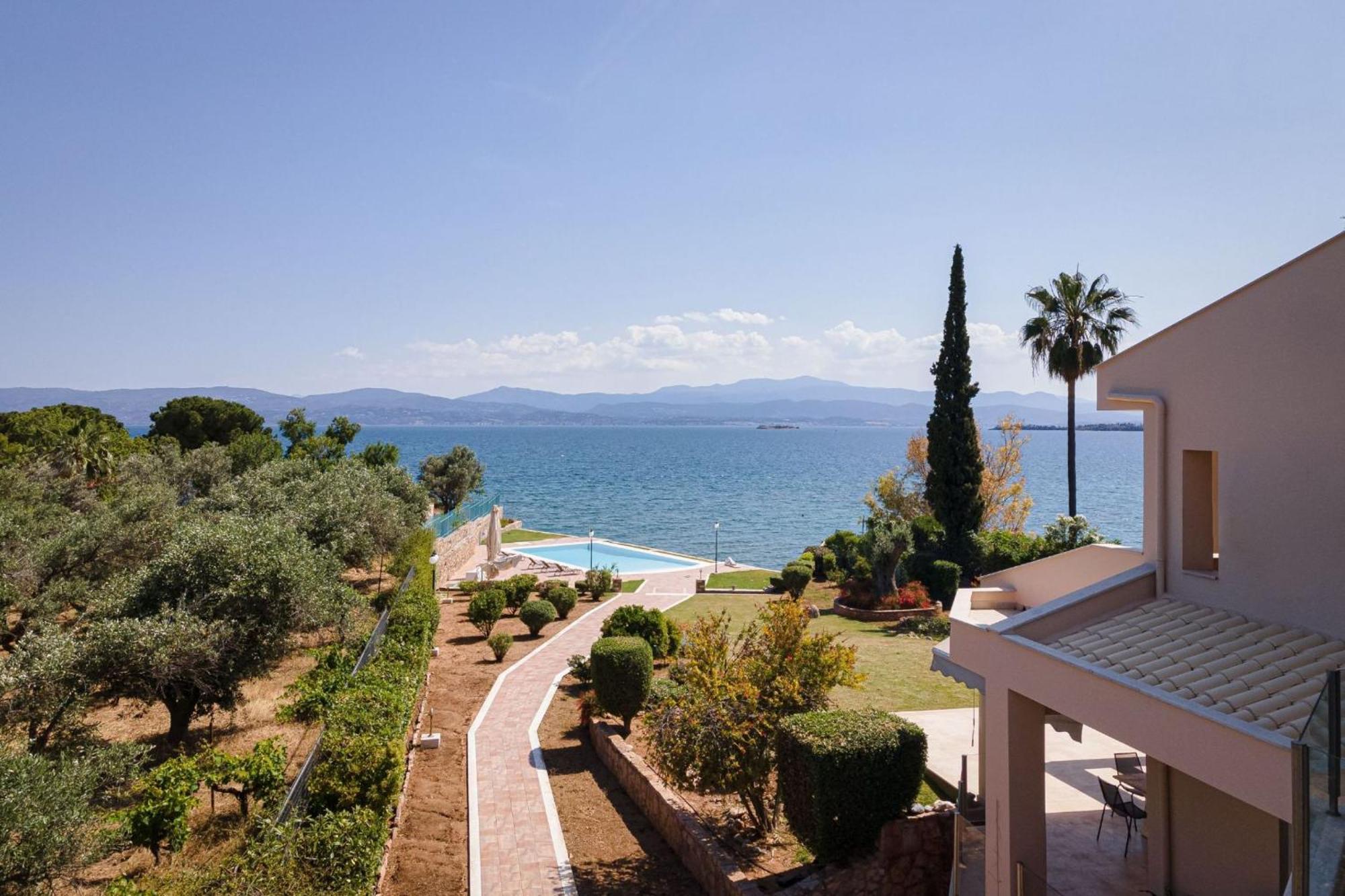 Eretria Luxurious Seafront