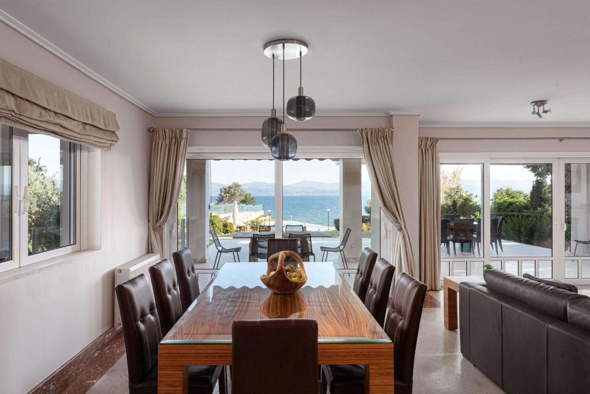 Apartment Eretria Luxurious Seafront Chalkida