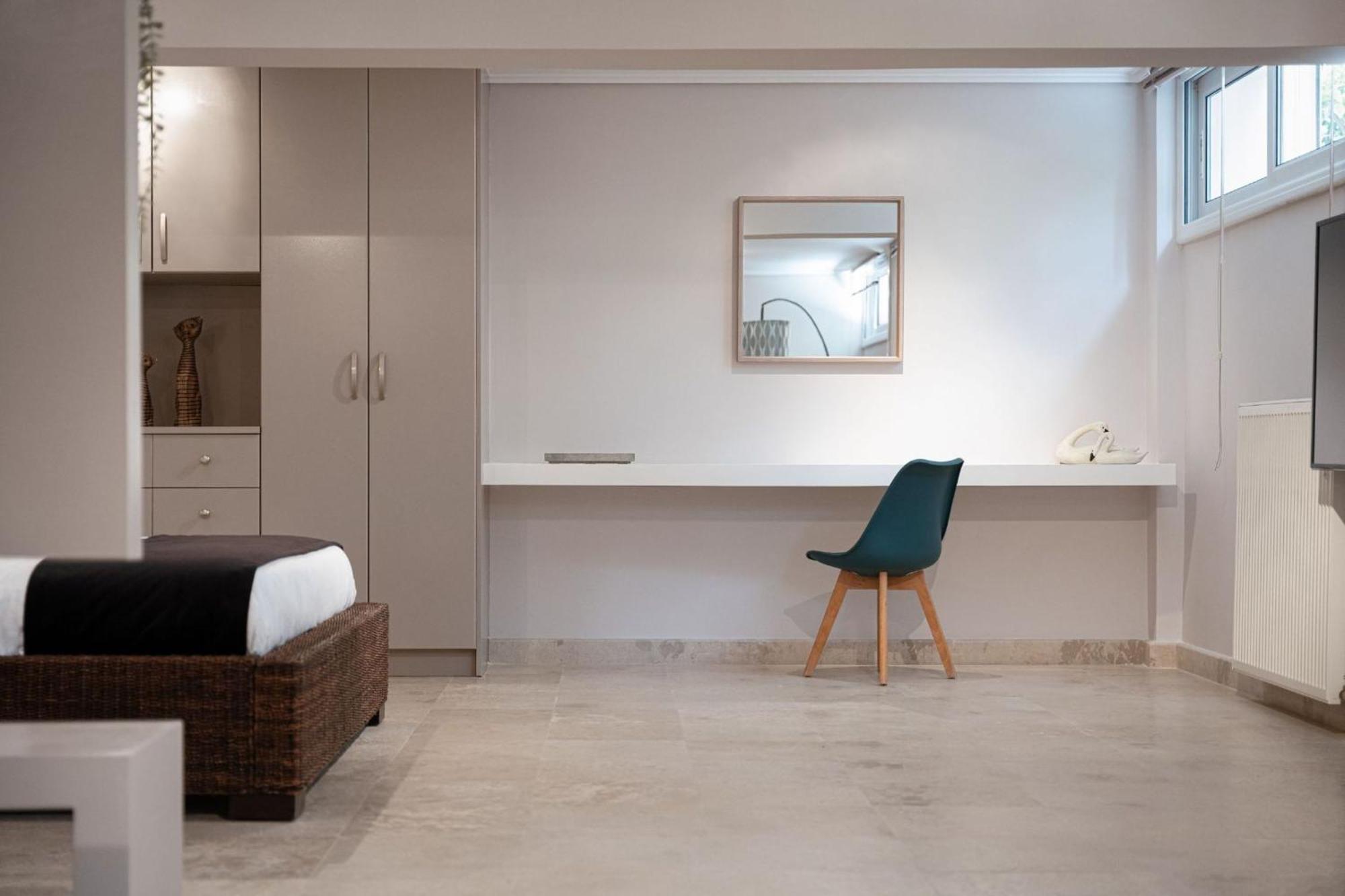 Apartment Eretria Luxurious Seafront Chalkida