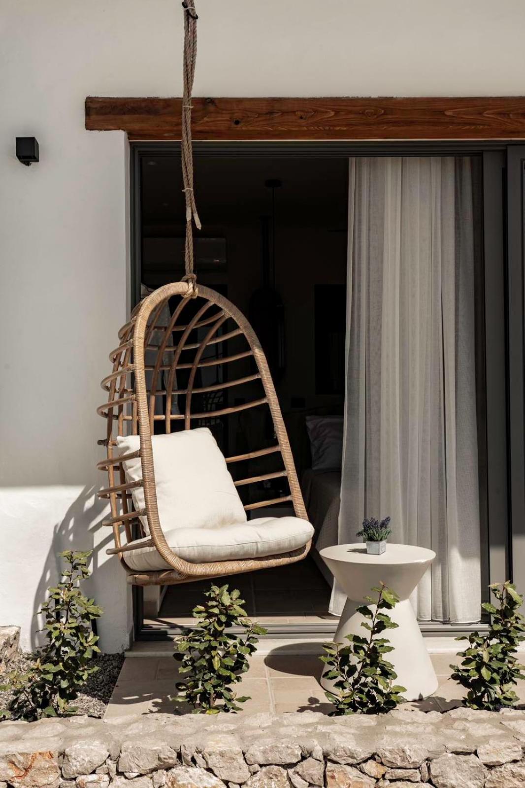 Lithos Luxury Archangelos (Rhodes)