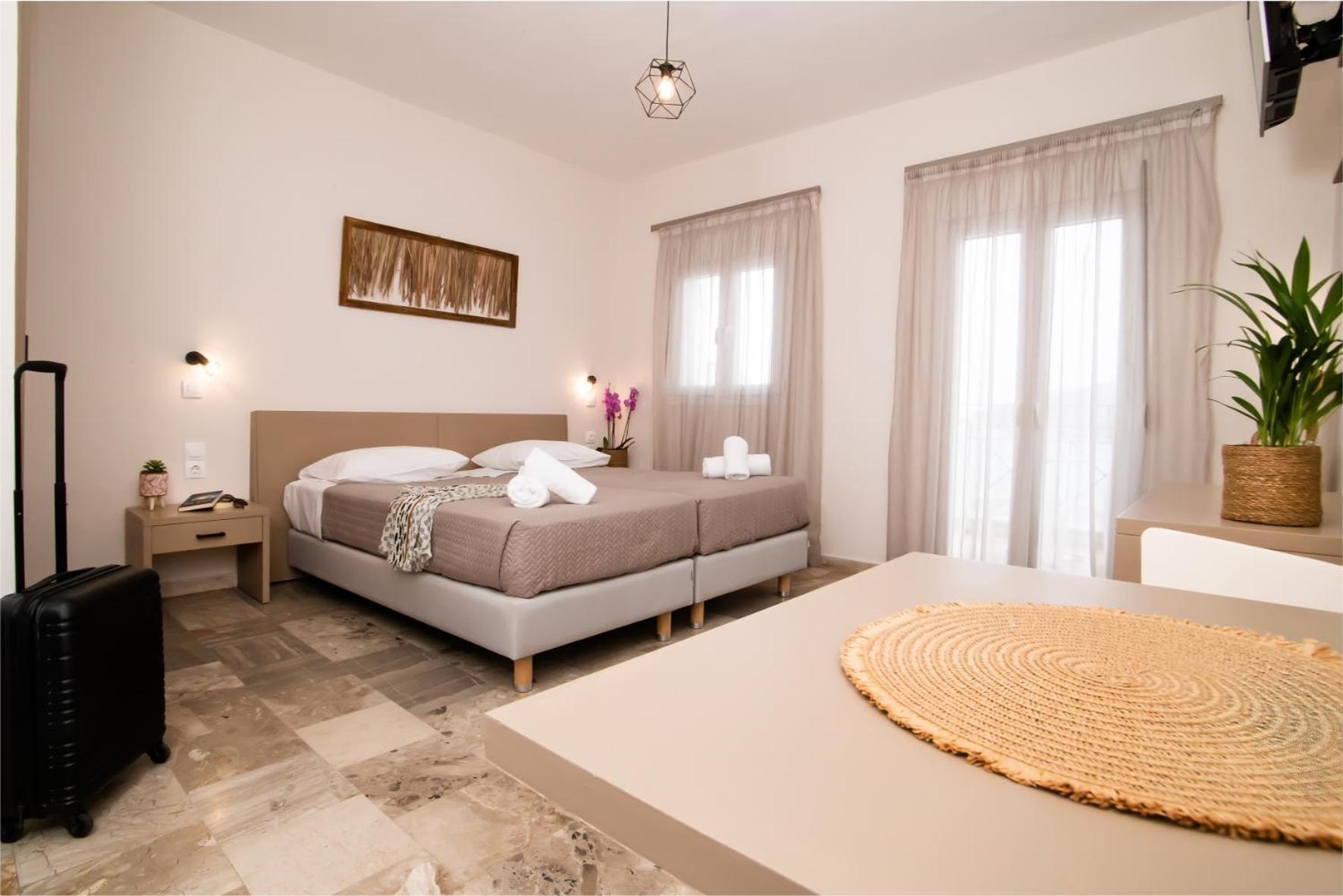 Ambiance Studios Aparthotel 2*