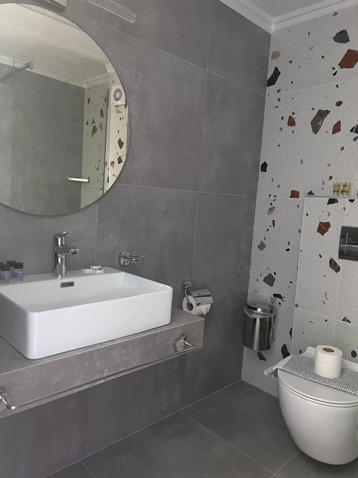 Hotel Ellas