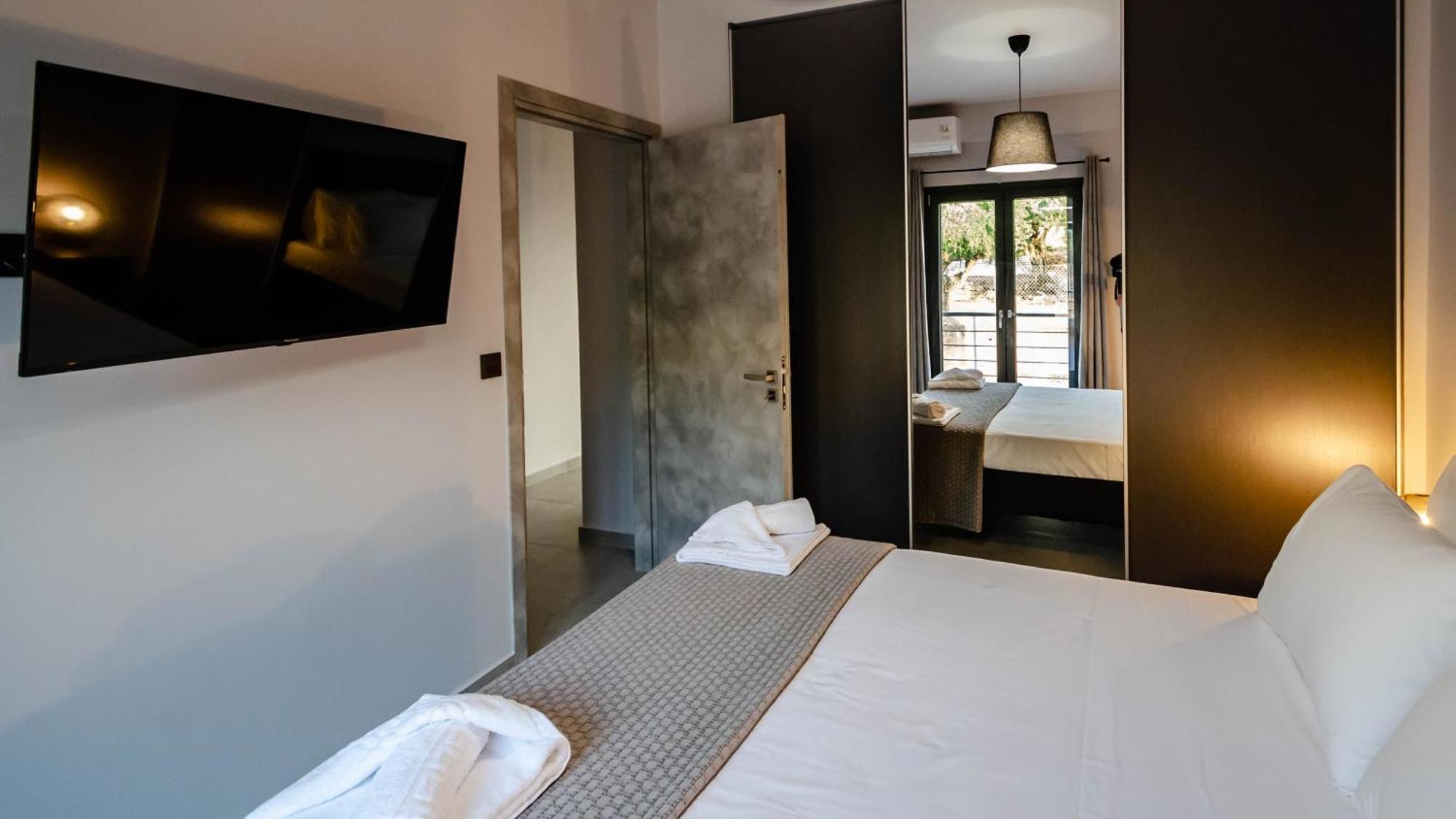 Marimar Panoramic Retreat: Magnificent Space And Breathtaking Gulf View Apartment