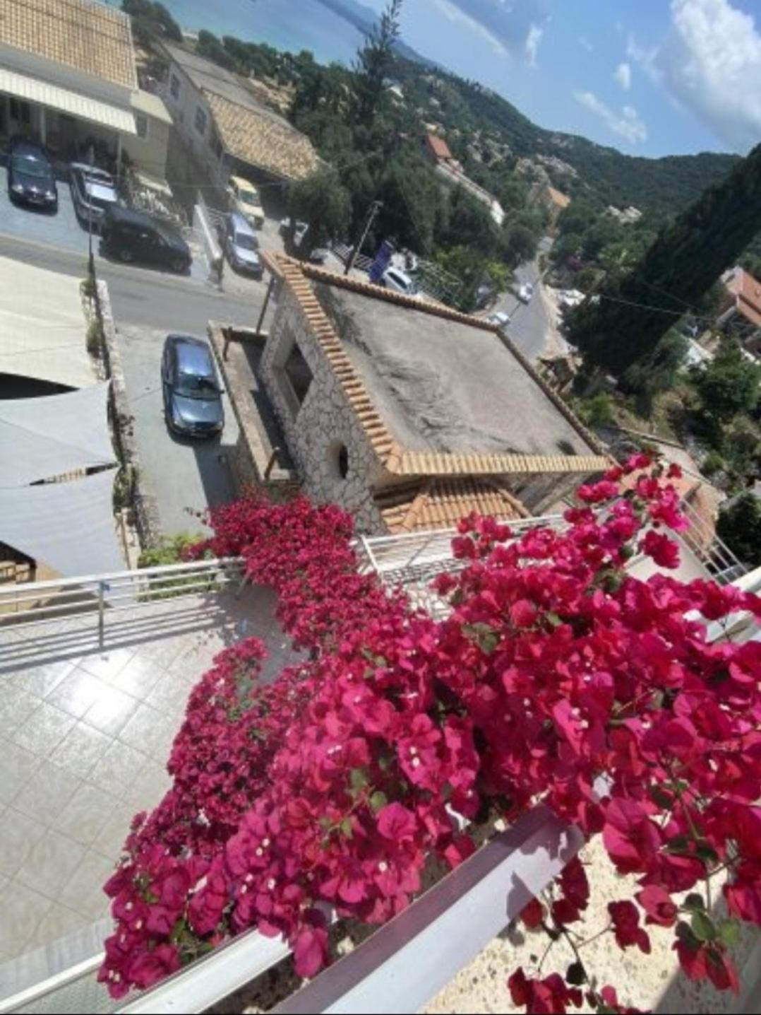 Emilios View Apartment