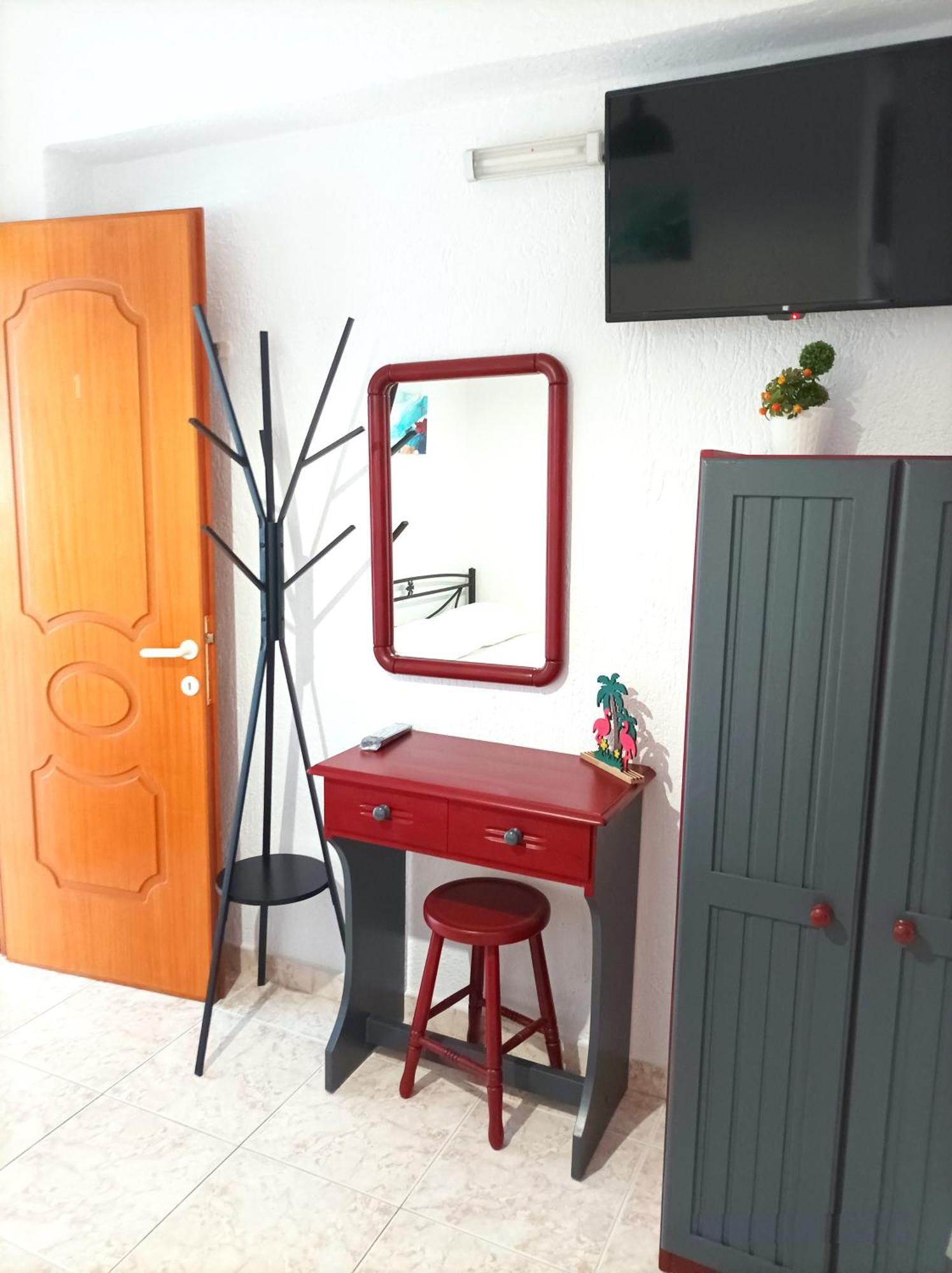 ιno Guest house *