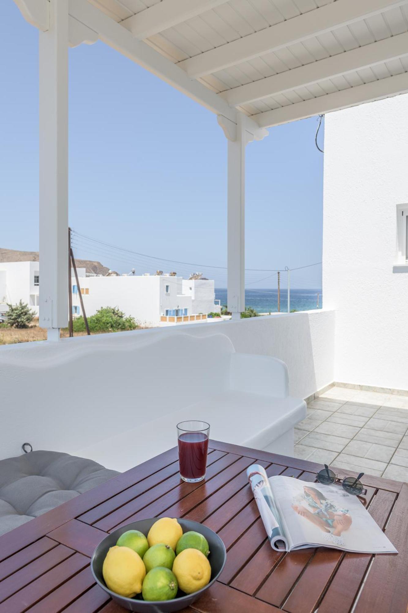 Michalis Studios Pollonia