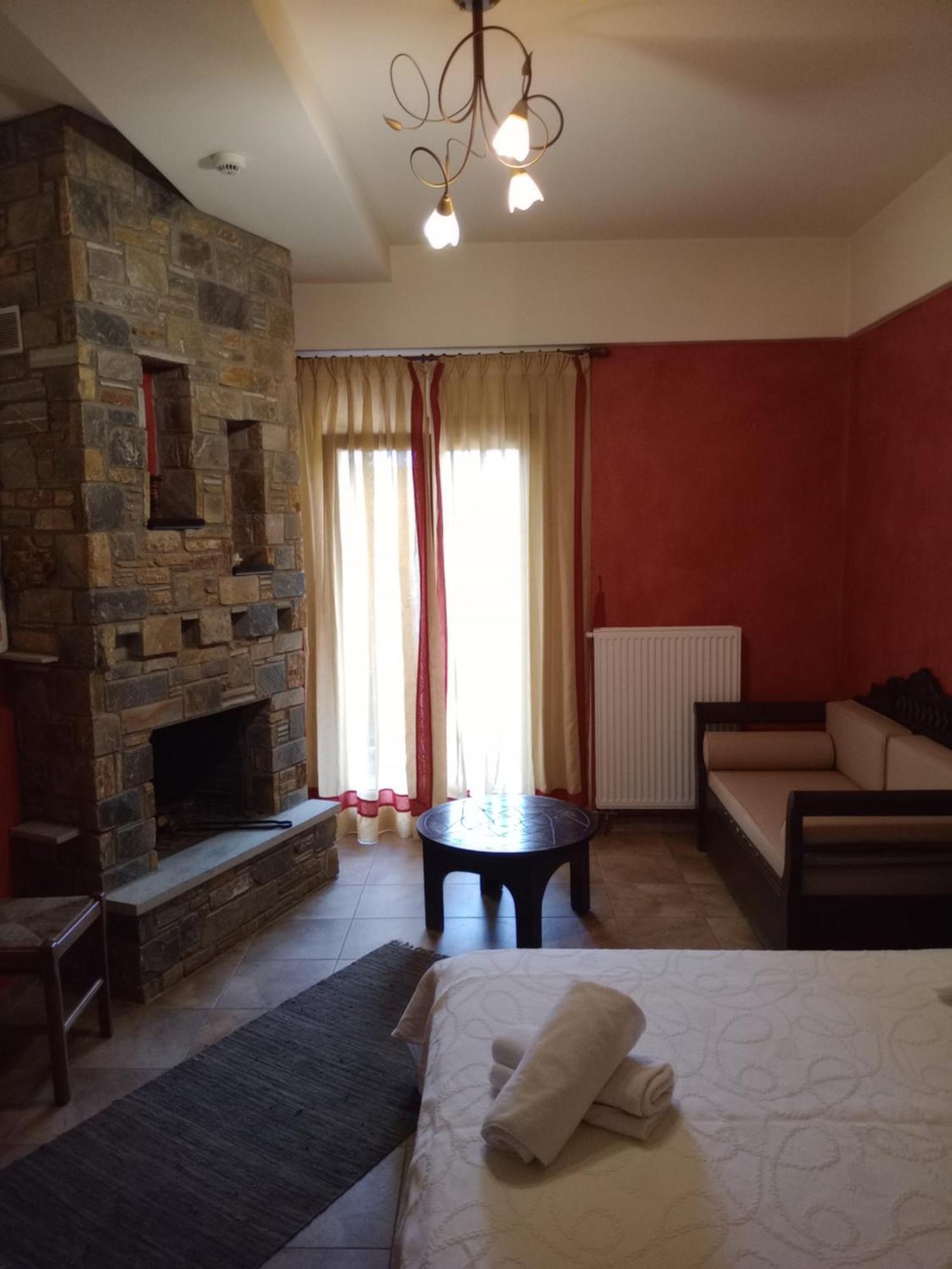 Hotel Erotas