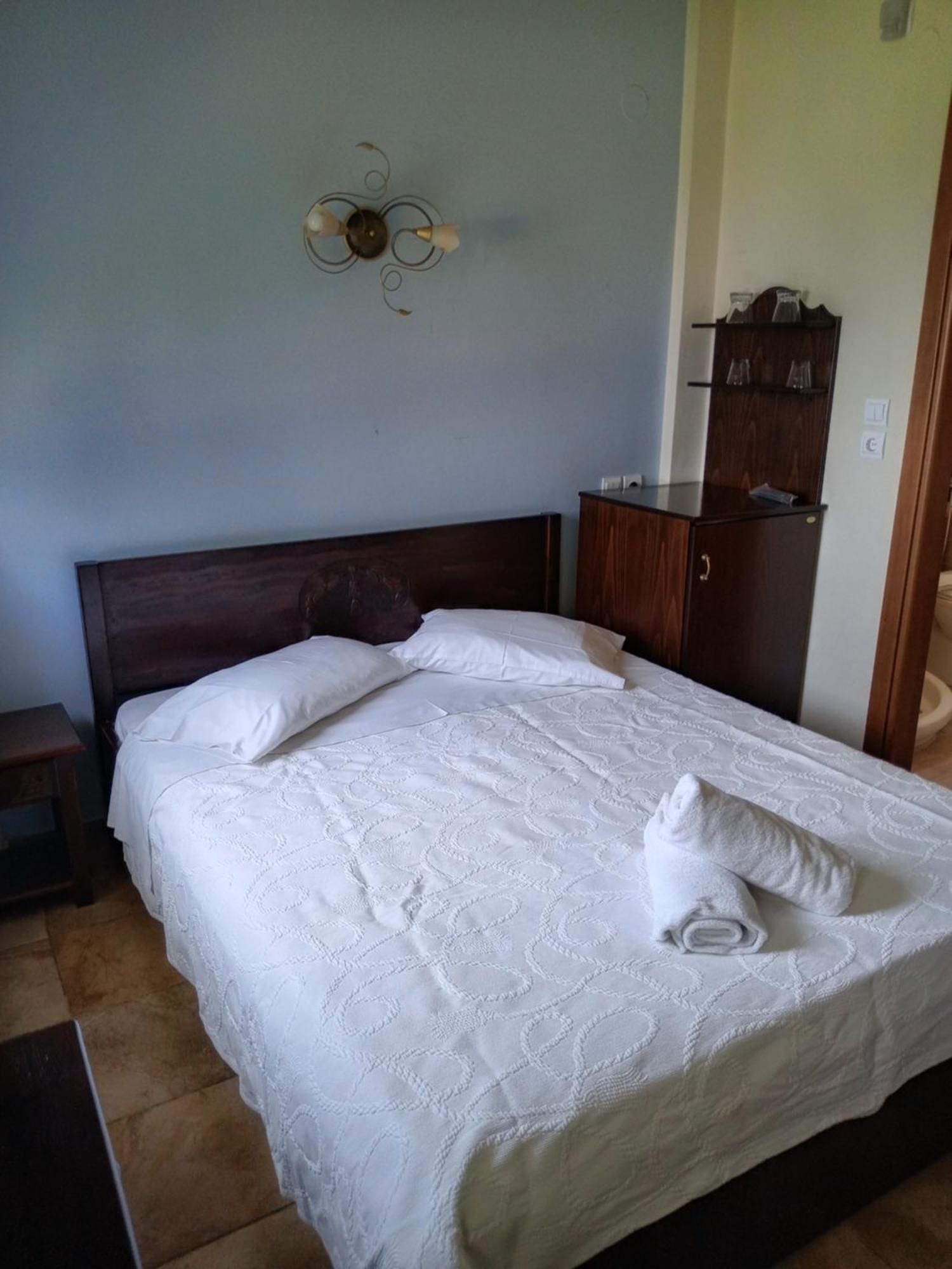 Erotas 3* Agios Dimitrios (Magnesia)
