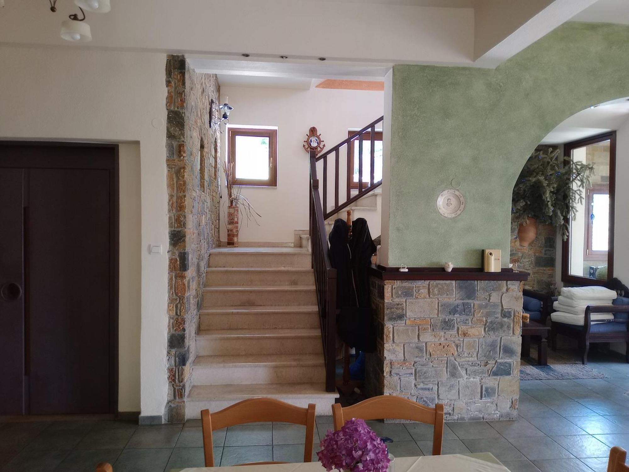 Erotas Hotel 3*