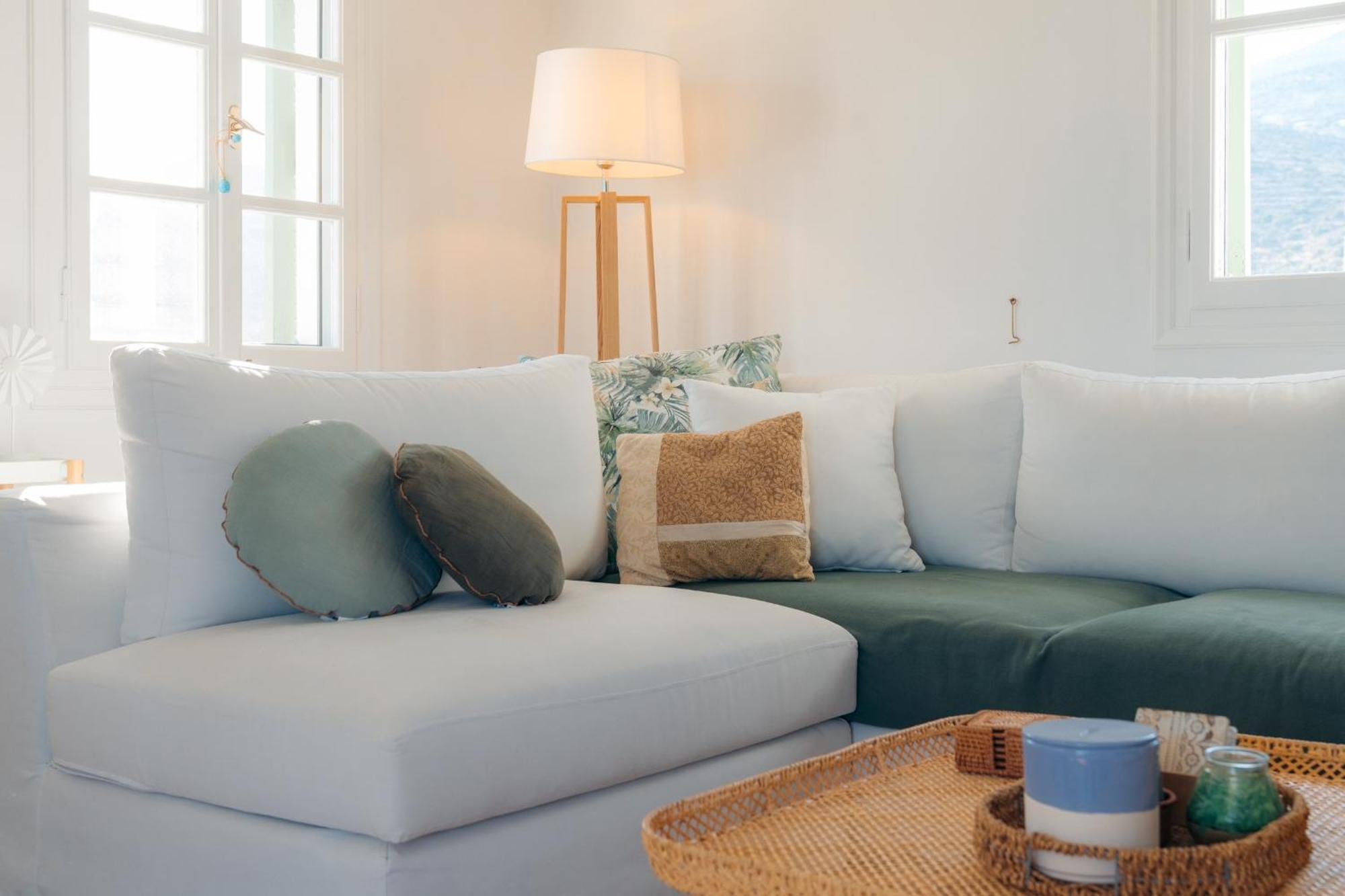 La Maison De Lilac-luxurious Olive Grove Apartment *
