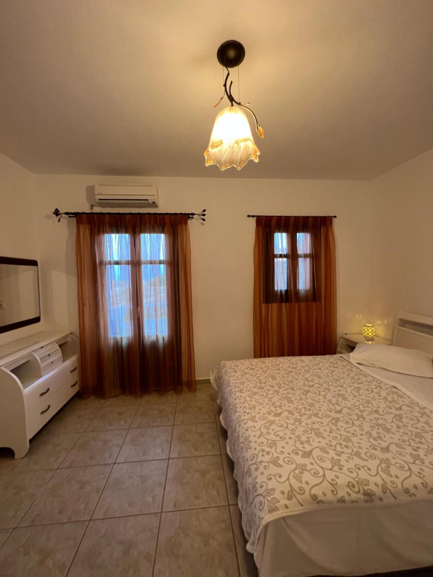 Horizon Hotel Folegandros Town