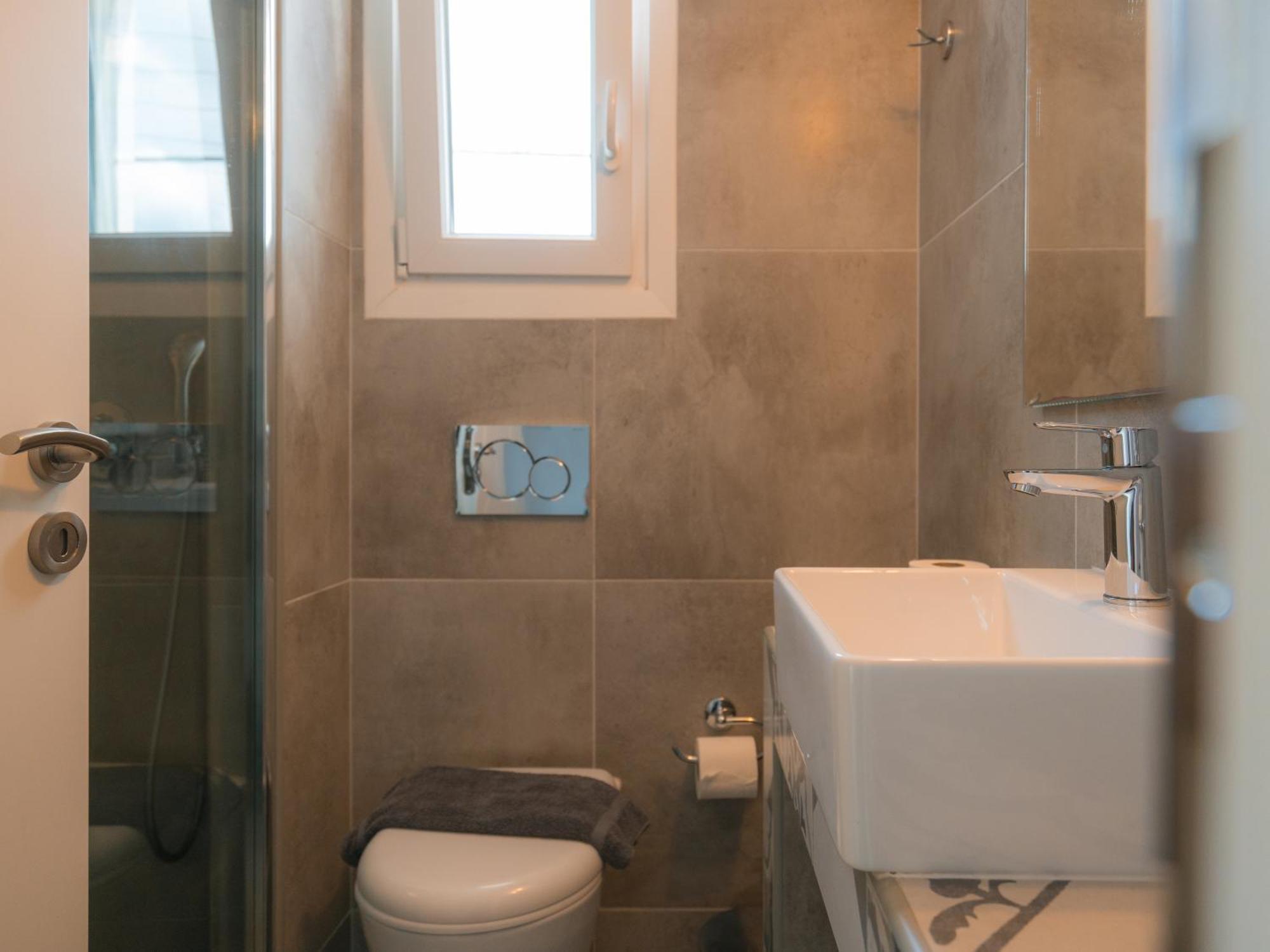 Akrogiali Apartment *