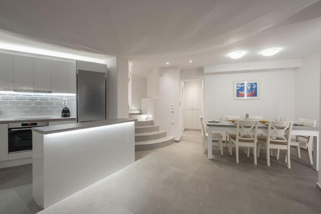 Tholos -athens Riviera Villa *