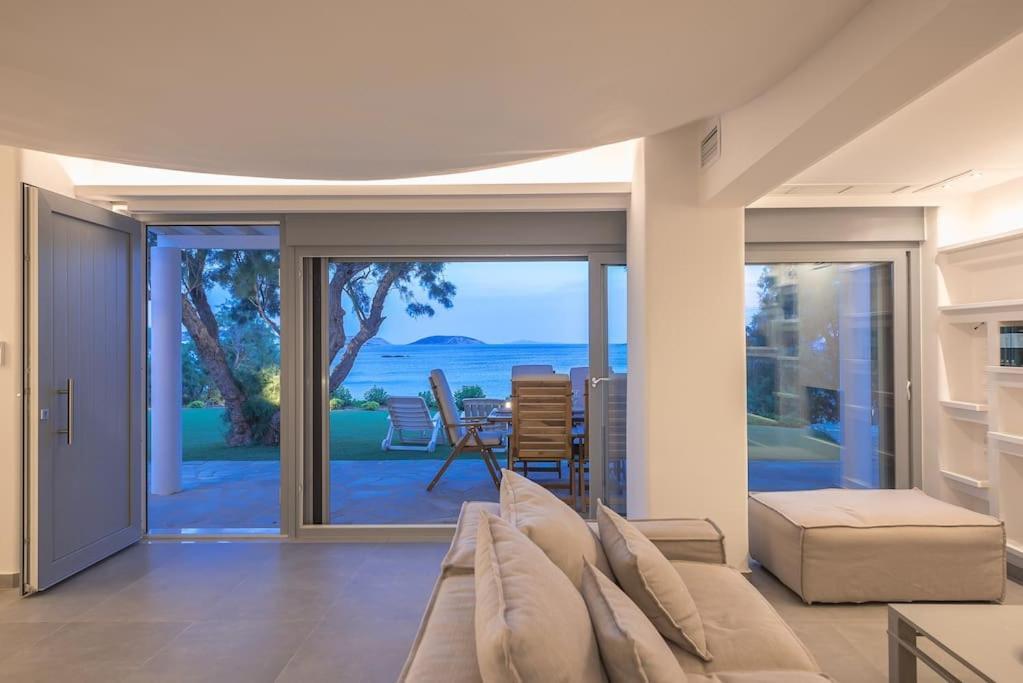 Villa Tholos -athens Riviera