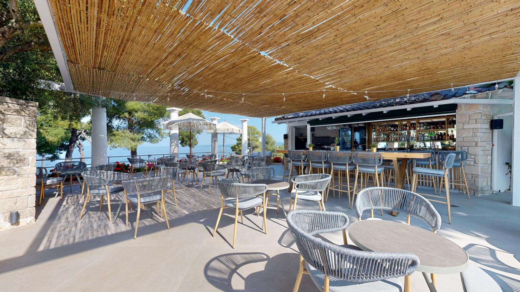Acrotel Athena Hotel