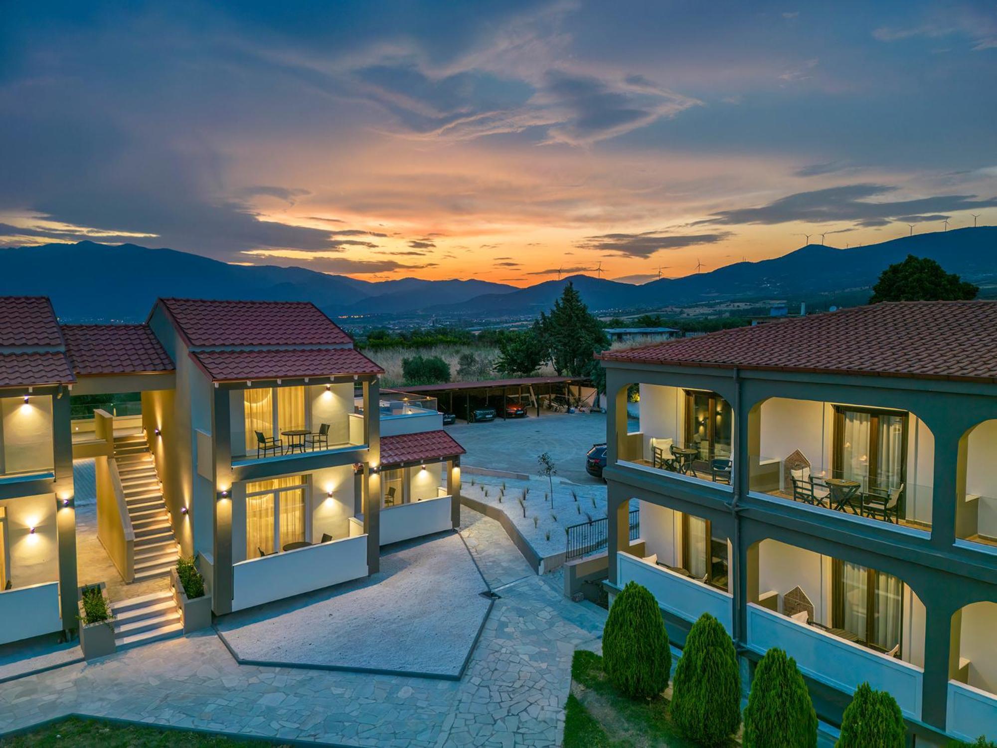 Hotel Agnantio & 3*