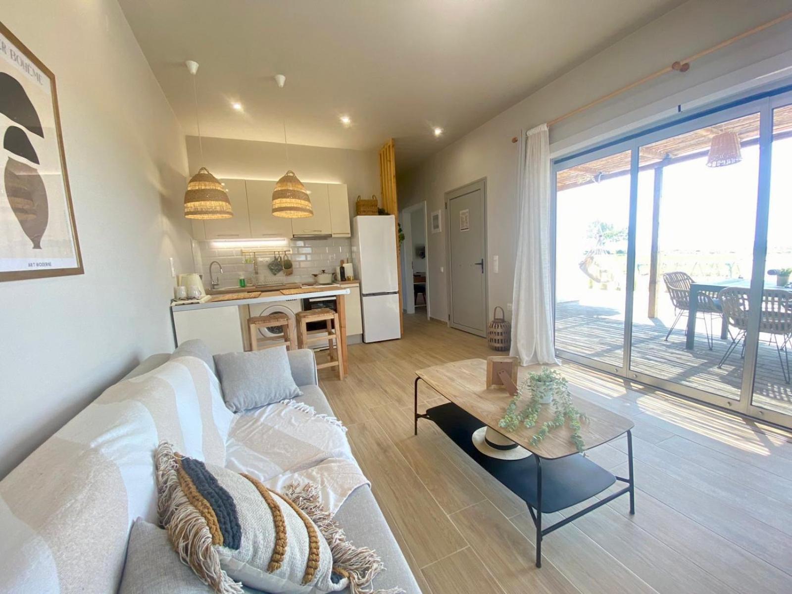Boho Natural Beachfront Detached House Analipsis (Messinia)
