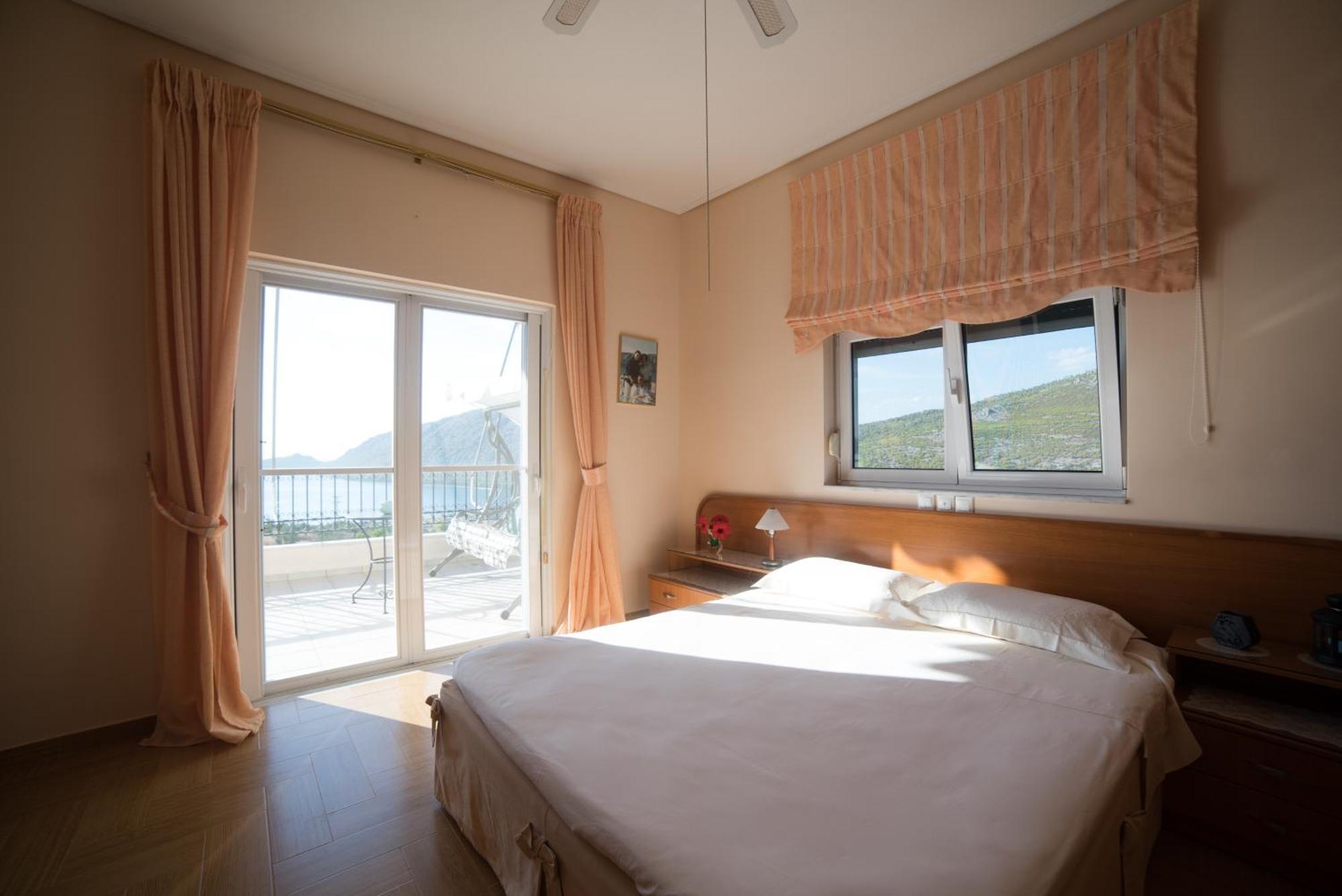 Our Dreamhouses In Heraion Sea * Loutraki (Corinthia)