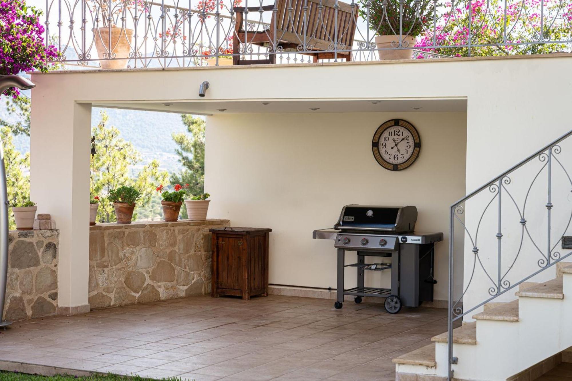 Fantasia Apartment Isthmia