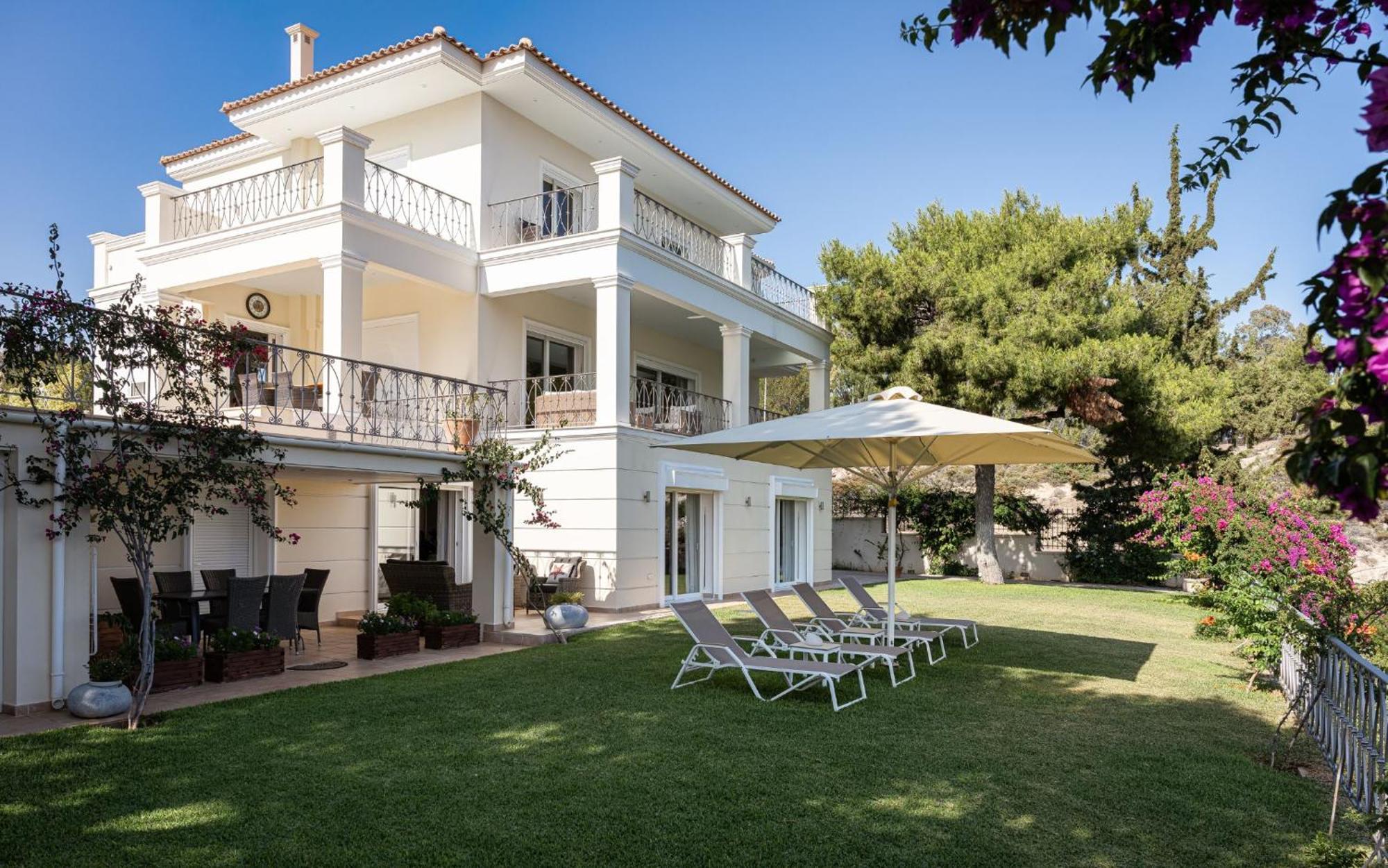 Fantasia Apartment Isthmia