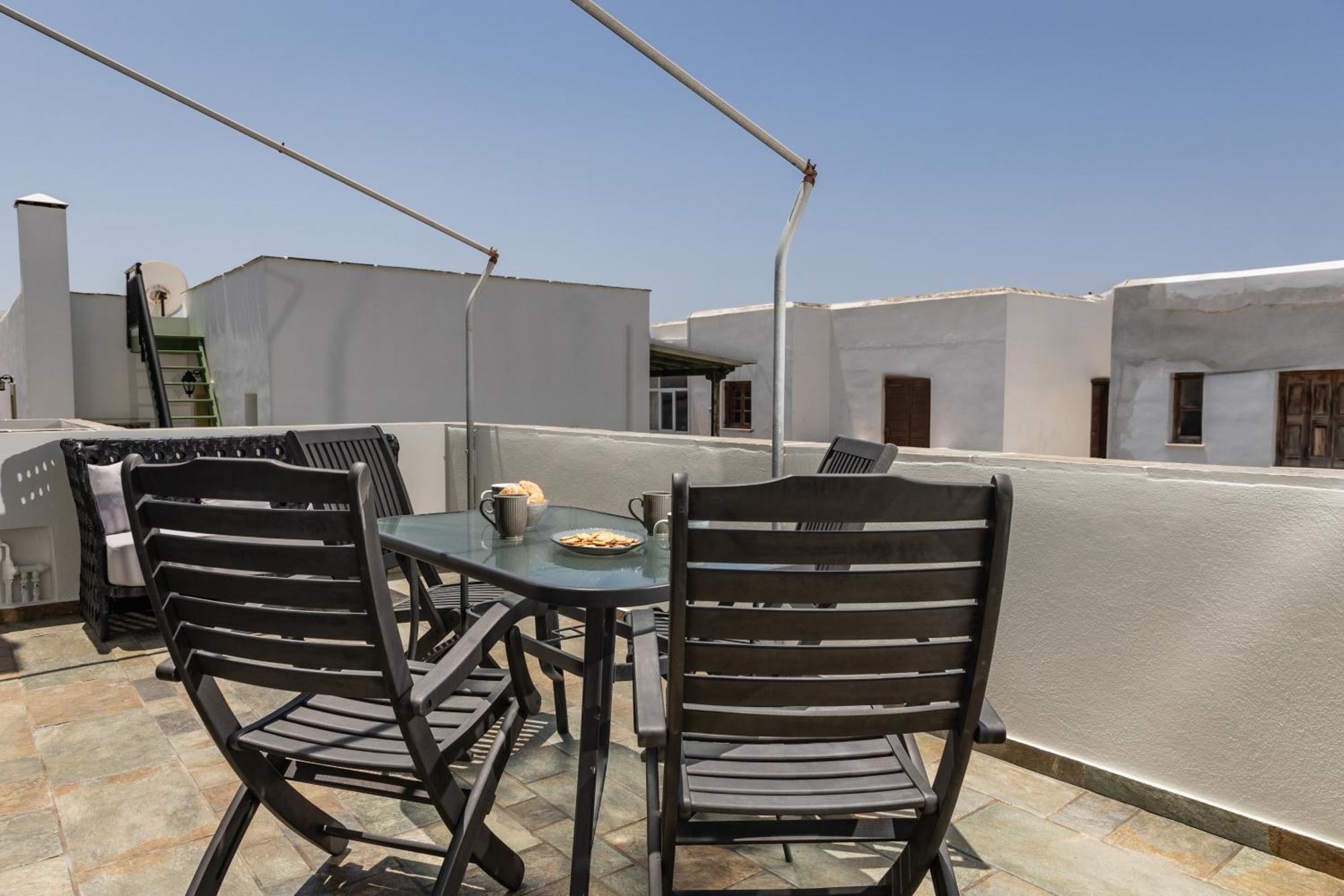 Simos Luxury Apartment Naxos City