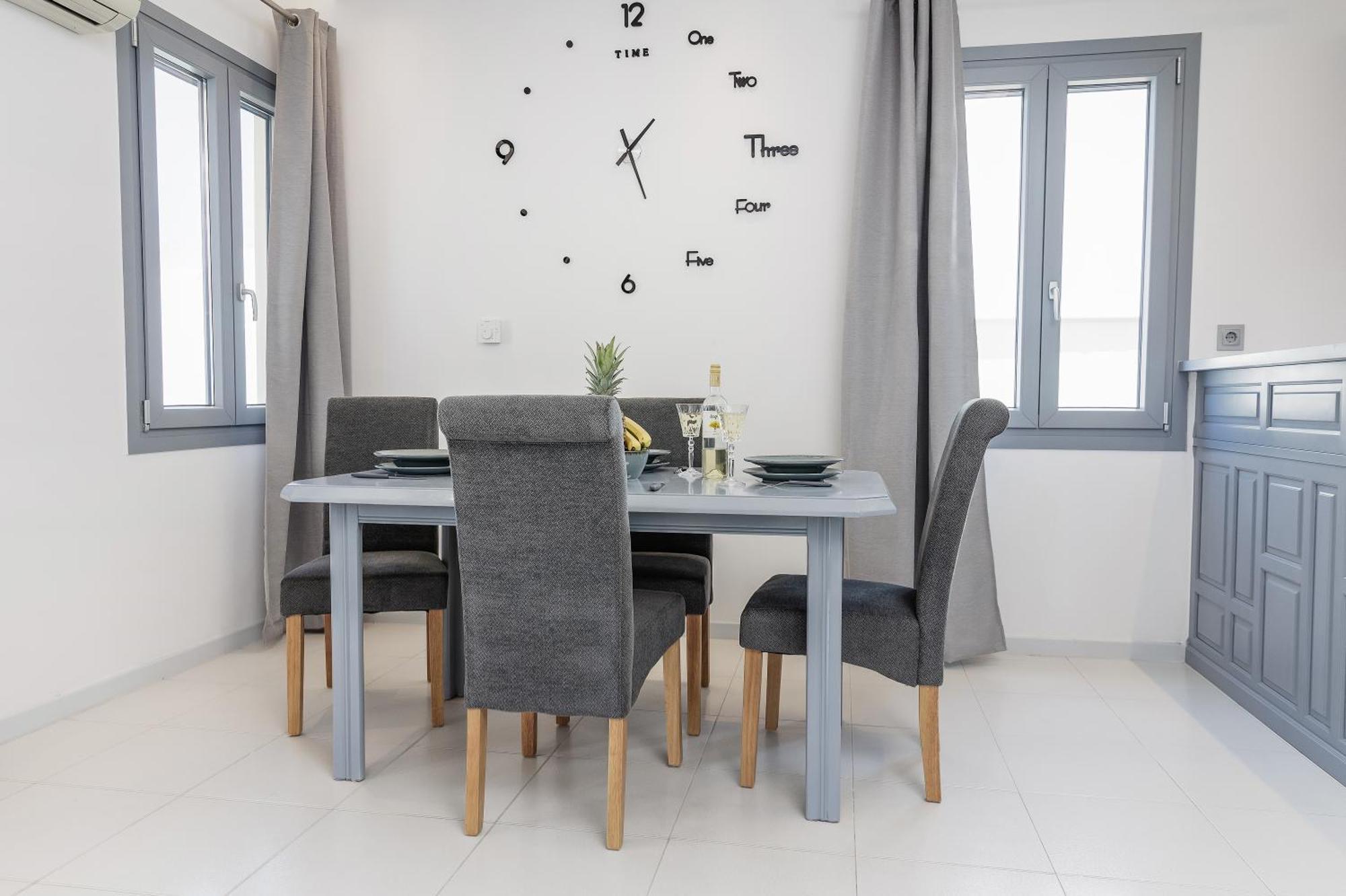 Simos Luxury Apartment Naxos City