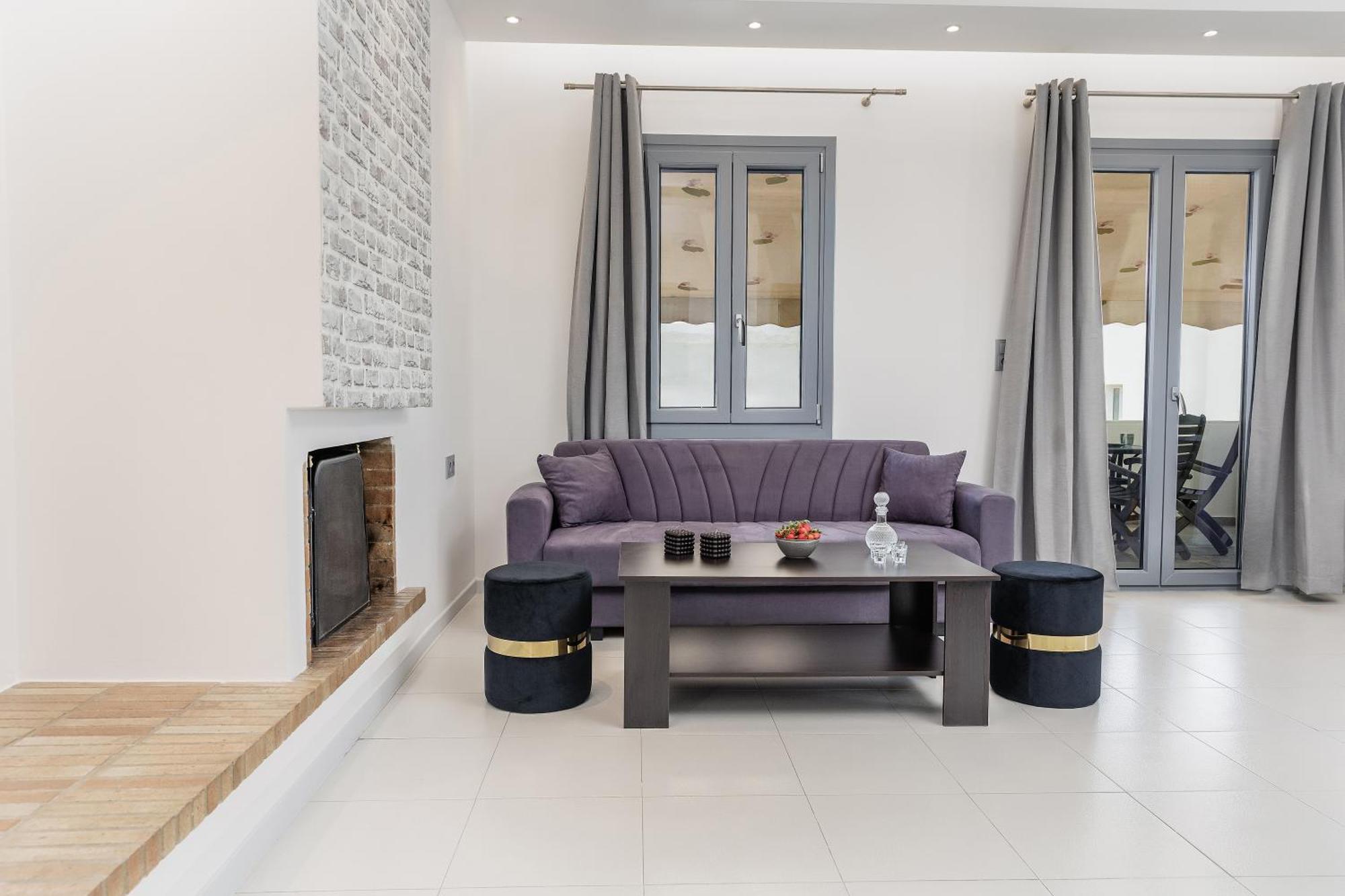 Simos Luxury Naxos City
