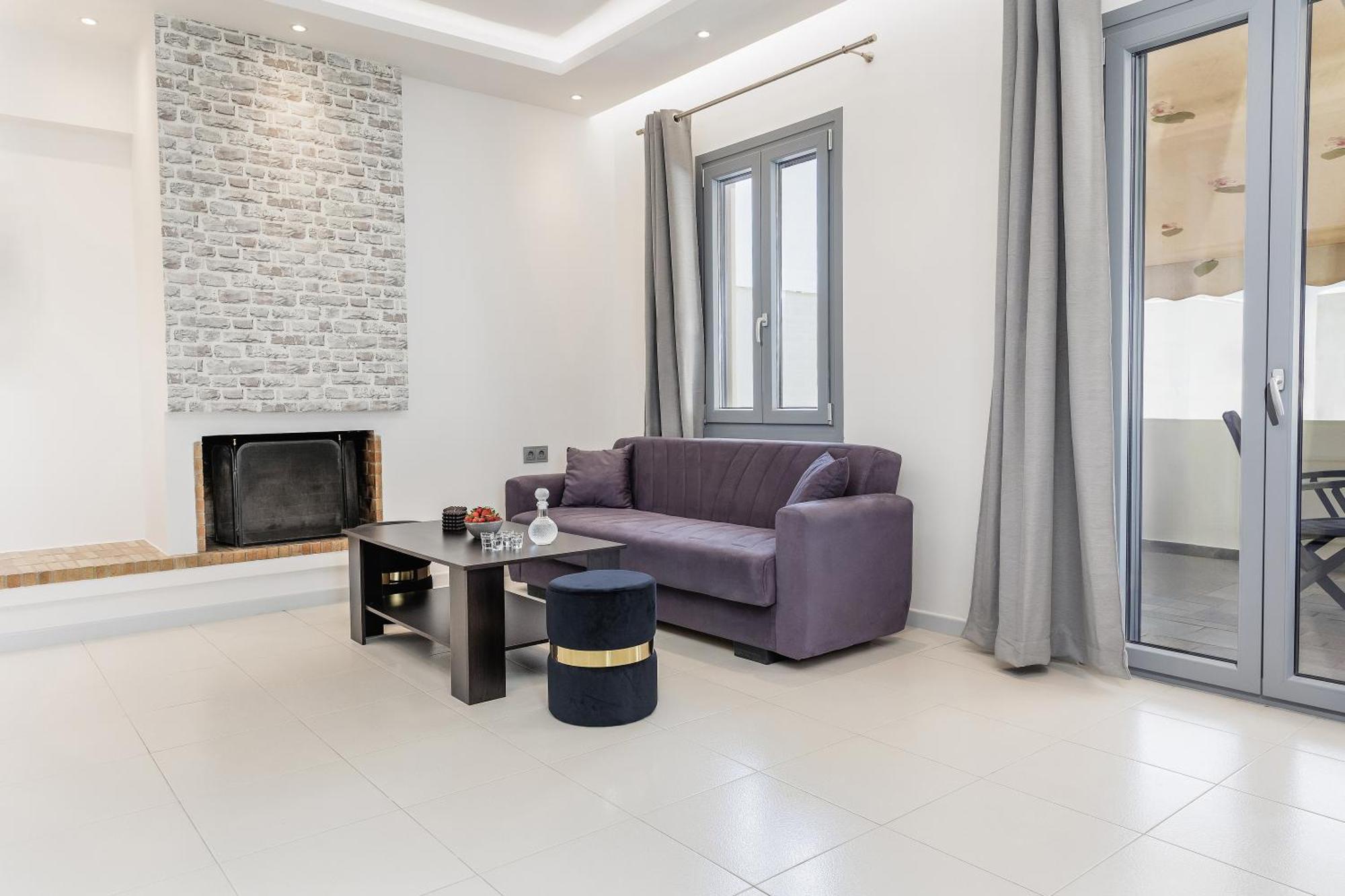 Simos Luxury Apartment *