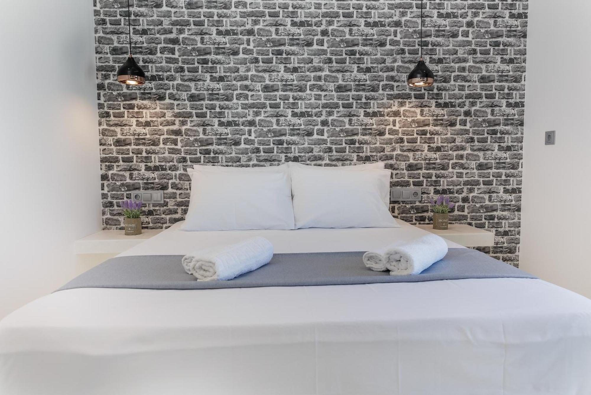 Simos Luxury Apartment *