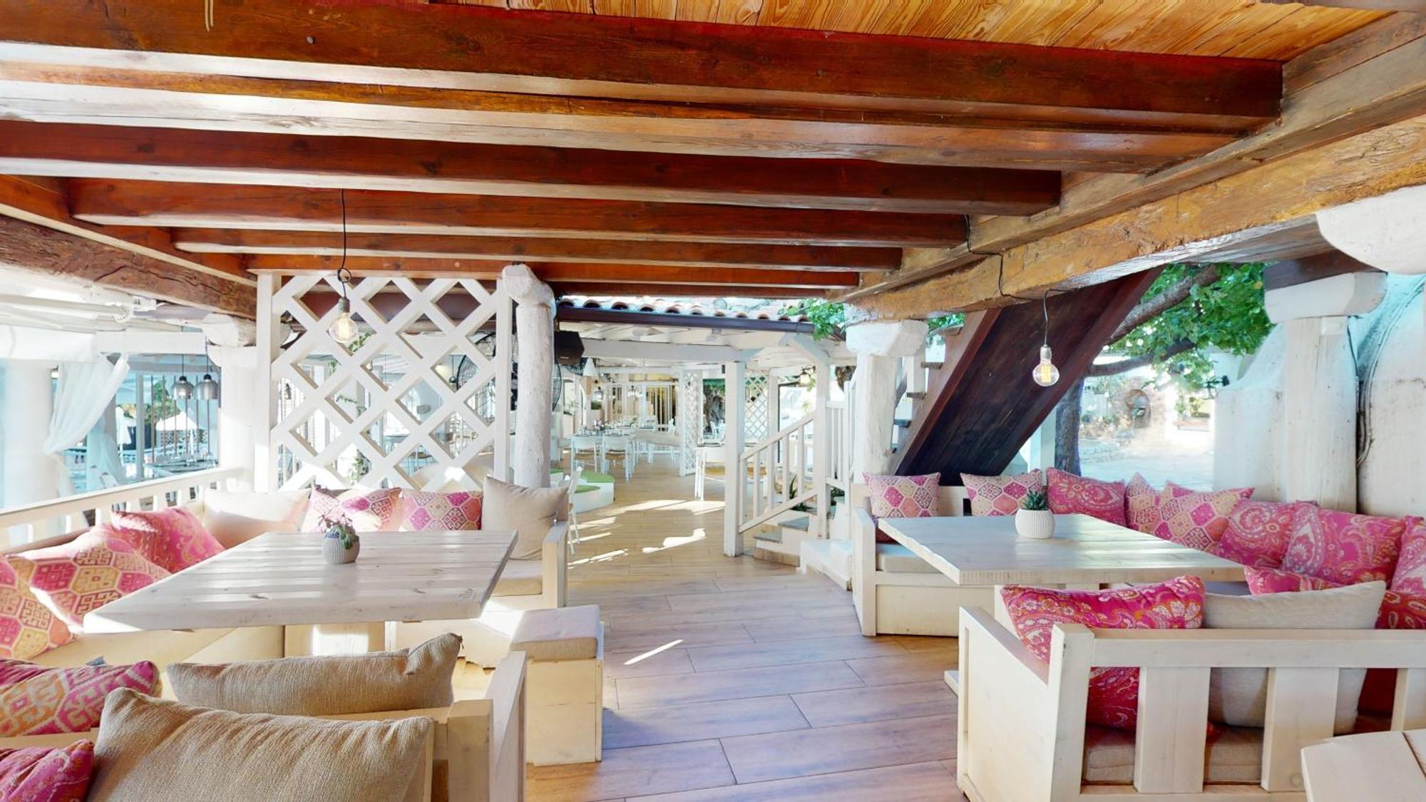 Acrotel Athena Hotel 5*