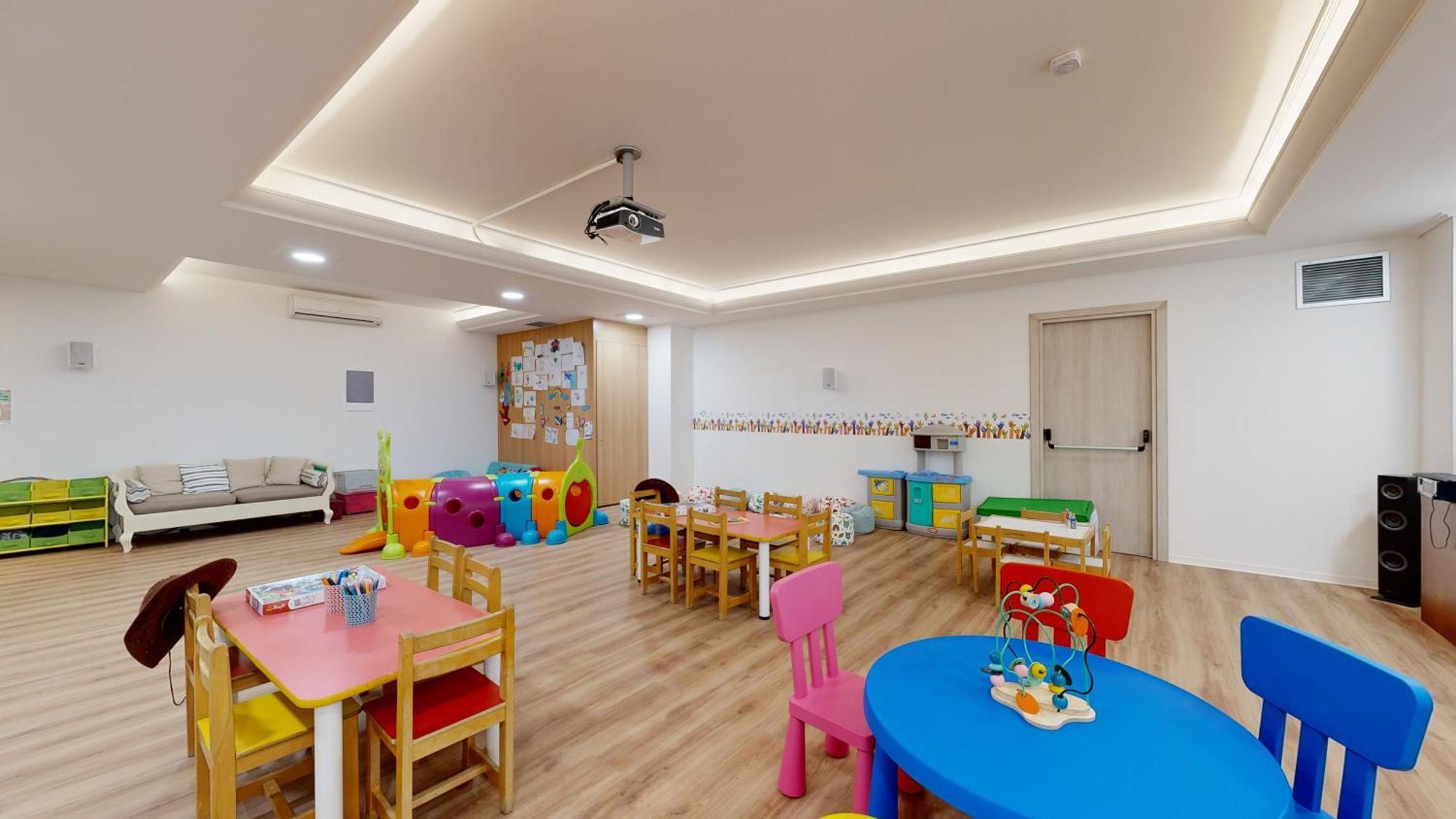 Acrotel Athena 5* Elia Nikitis