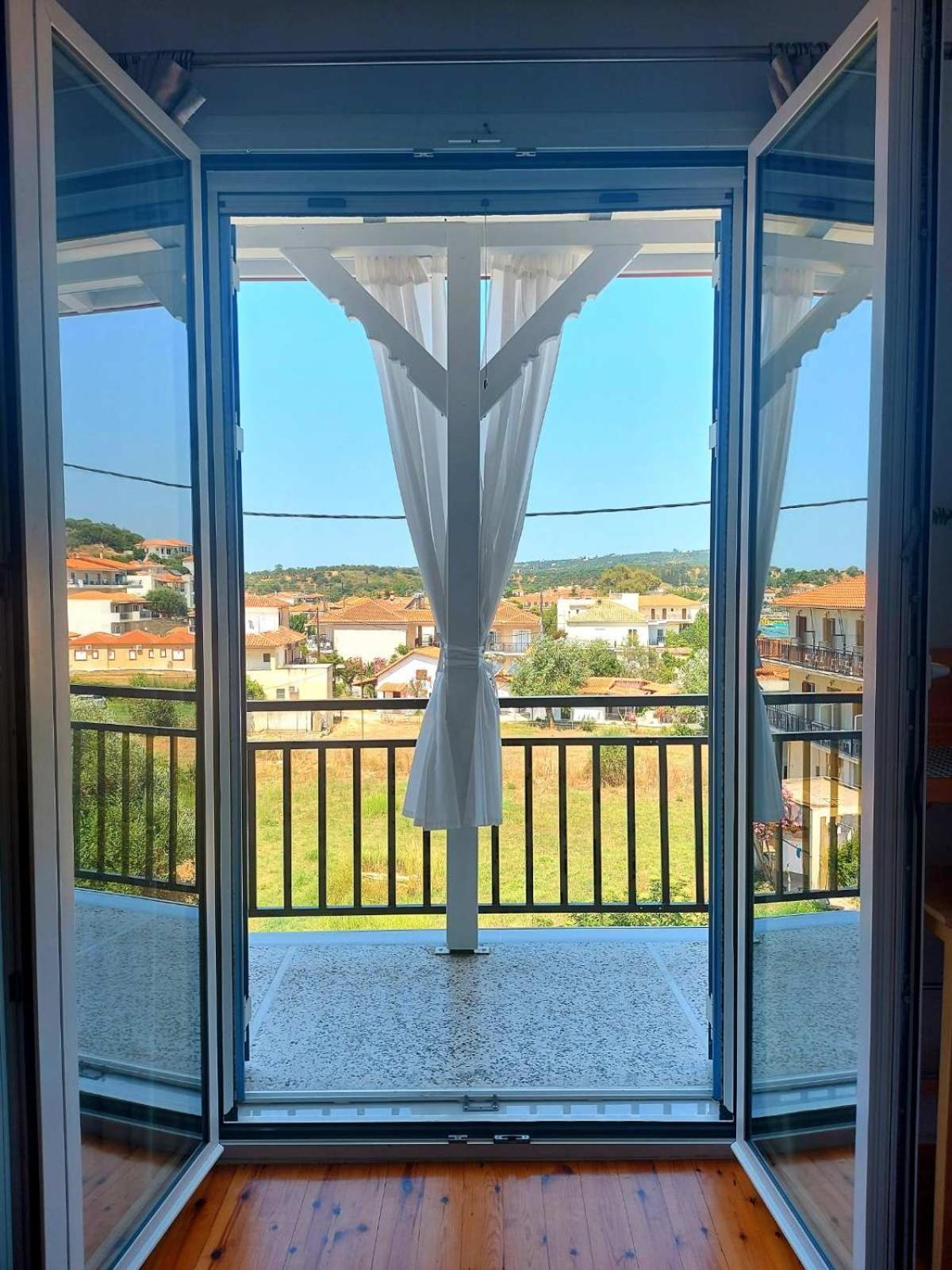 Apartment Blue Window Finikounta