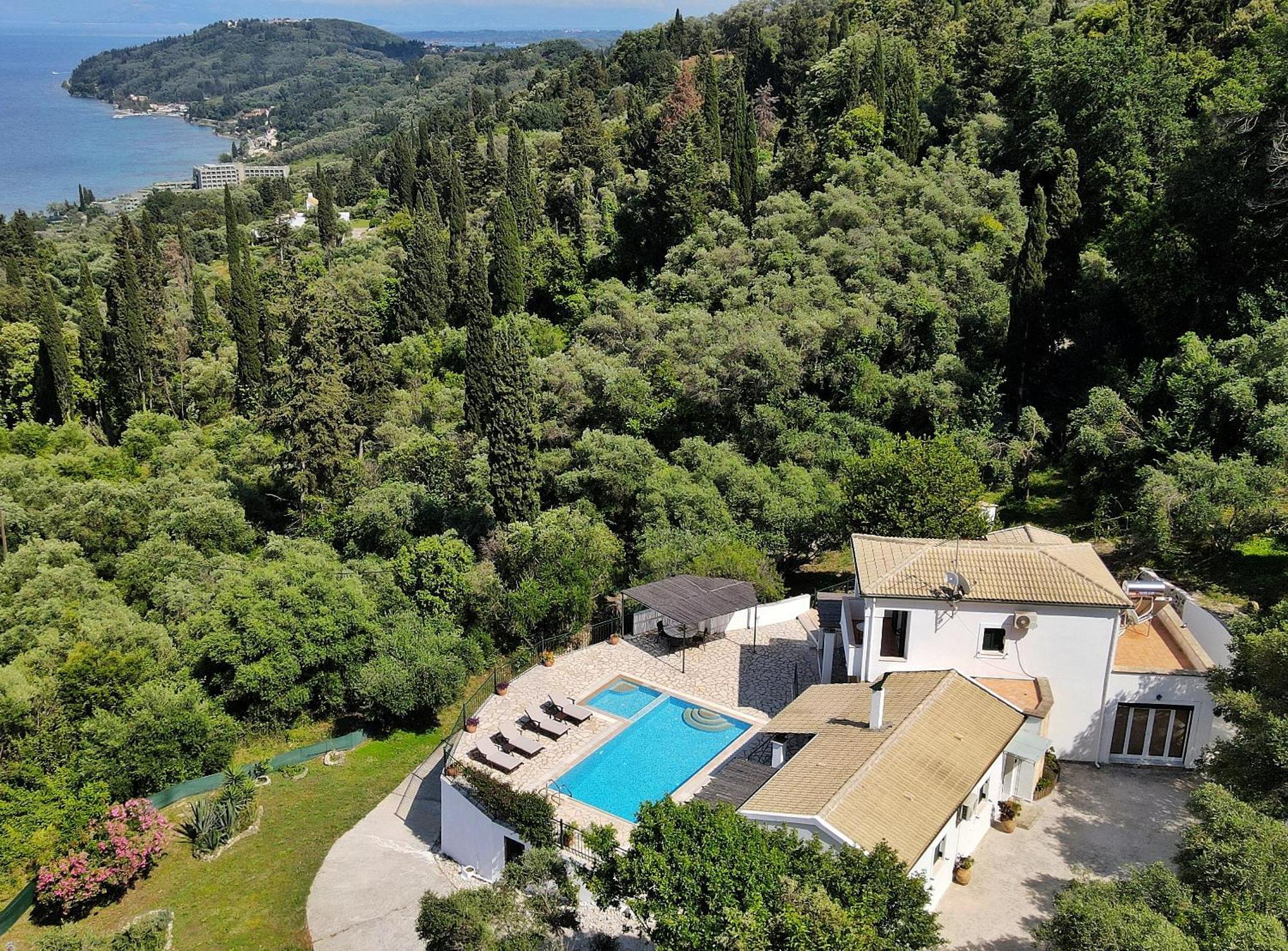 Boukari Villa *